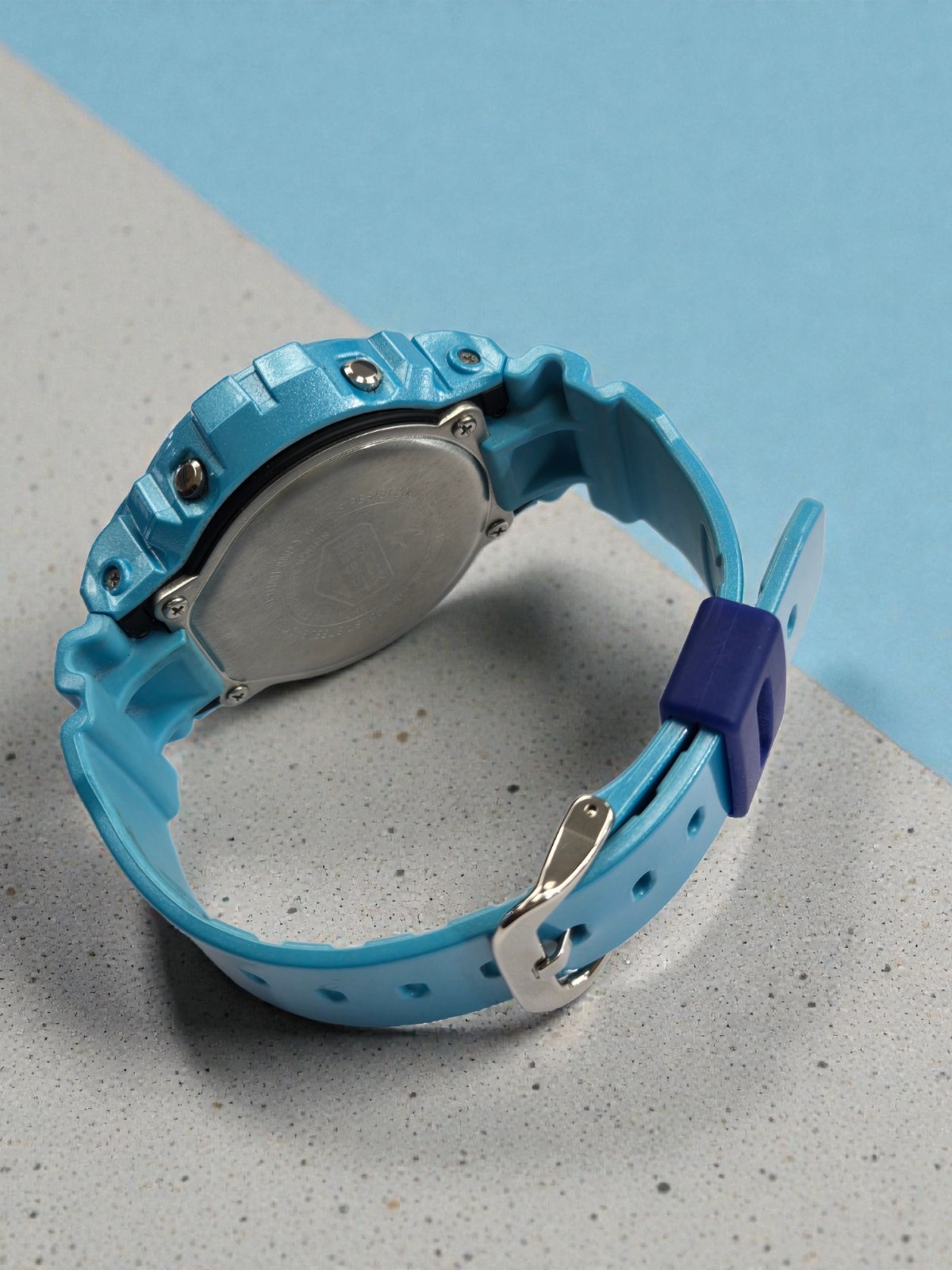 Authentic Casio G Shock Watch Classic DW6900 w GLOSS LIGHT BLUE BAND & BEZEL