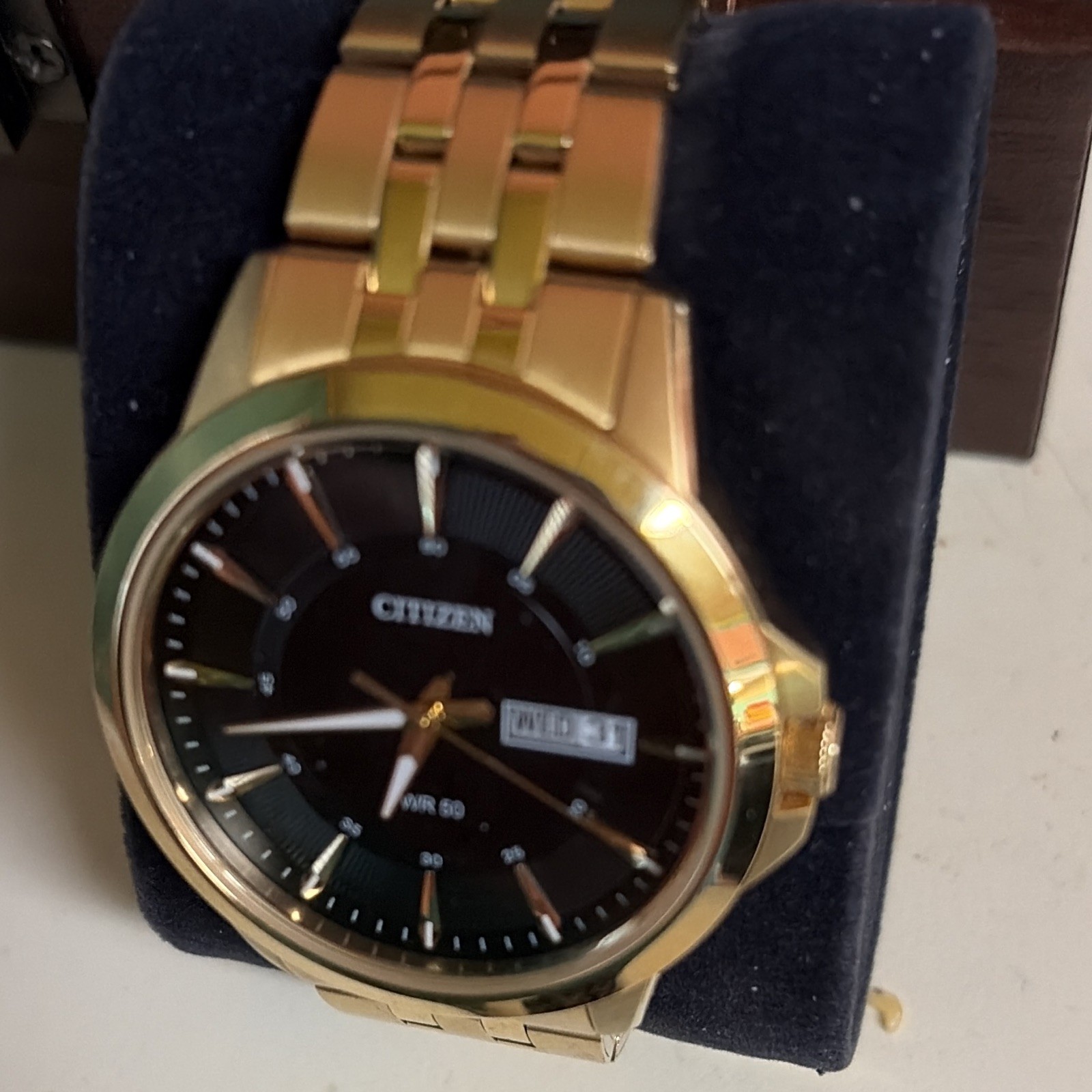 Citizen Men’s Gold-Tone Bracelet Watch Black Dial Day/Date Quartz WR50m