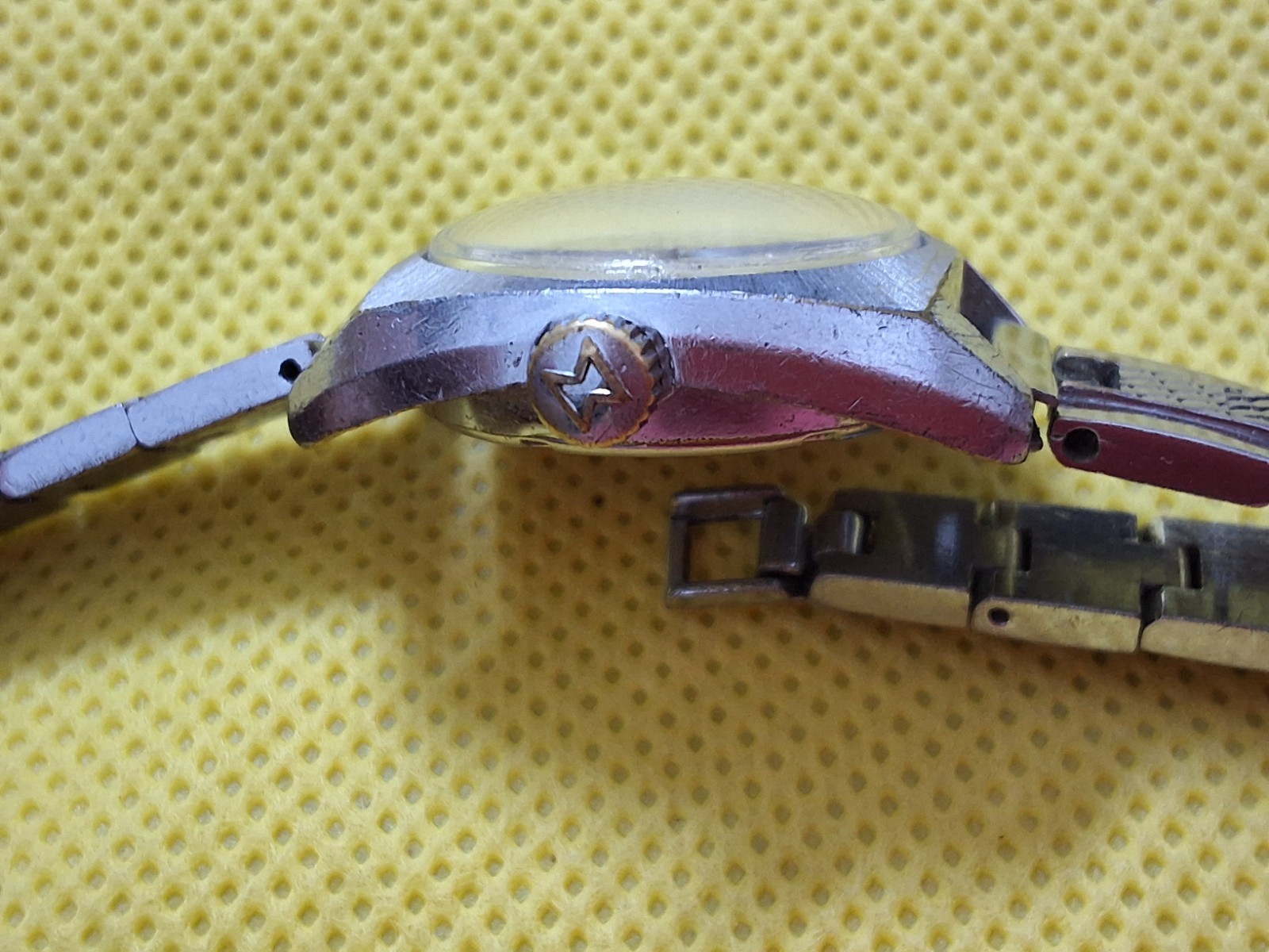 Vintage Ladies Edox 17 Jewels Manual Wind Swiss Made Wrist Watch Serial # 200234