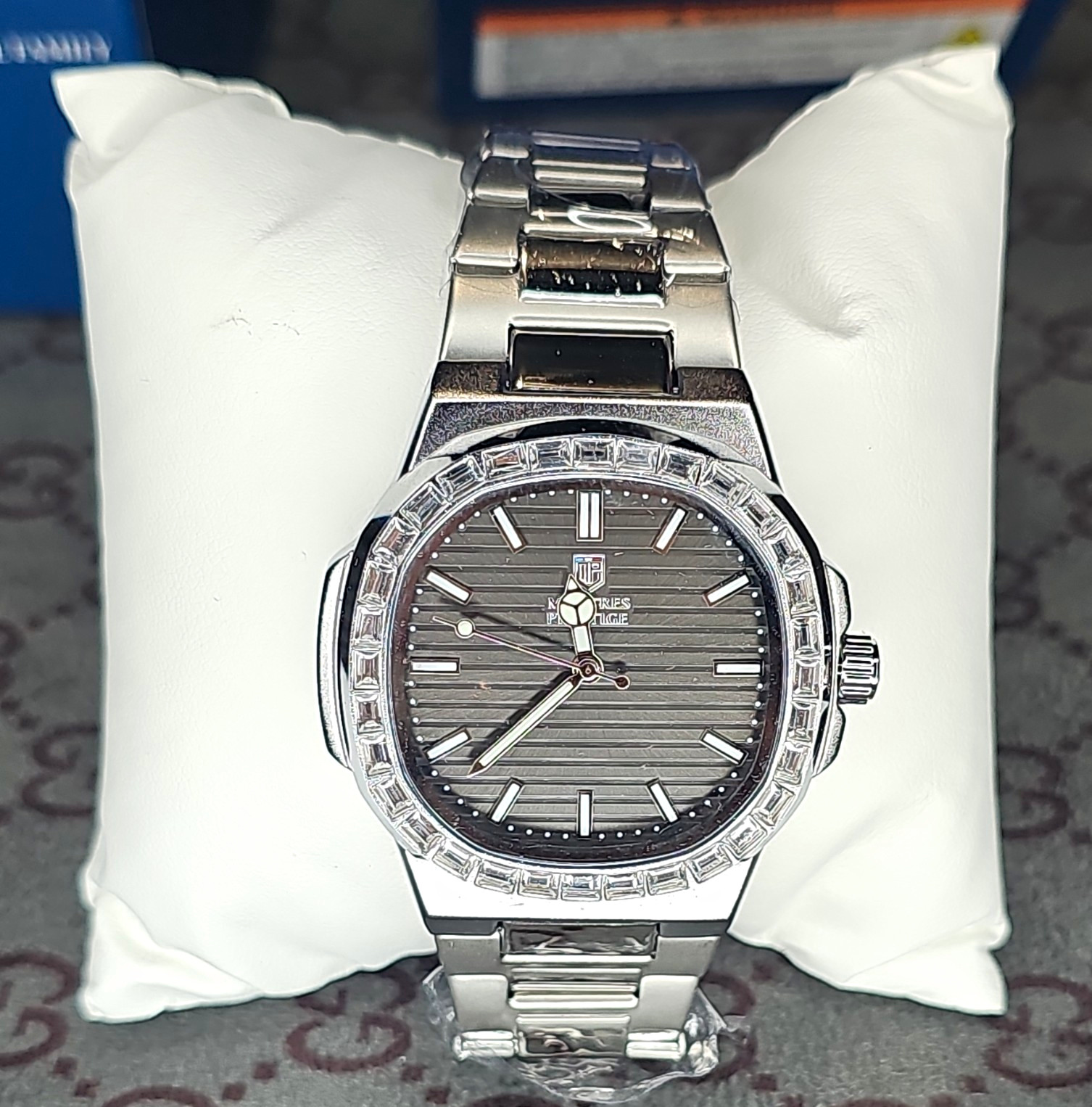 Montres Prestige Quartz Cushion Watch Textured Black Dial, SS Bracelet, Box