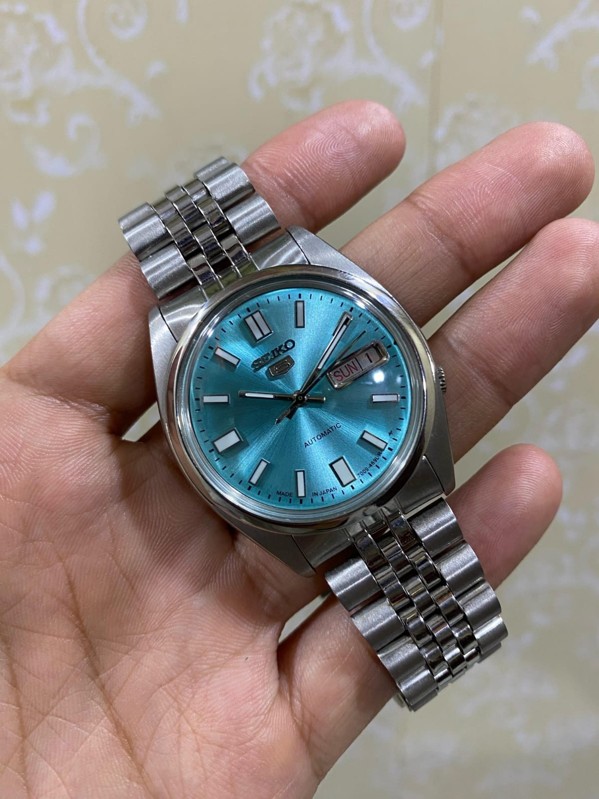Seiko 5 Automatic Ice Blue 🧊 Dial Men’s Watch Japan Made 7009