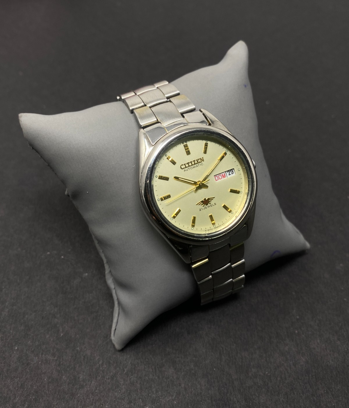 Vintage Citizen Automatic 8200A Japan Movement Day-Date Men’s Wrist Watch