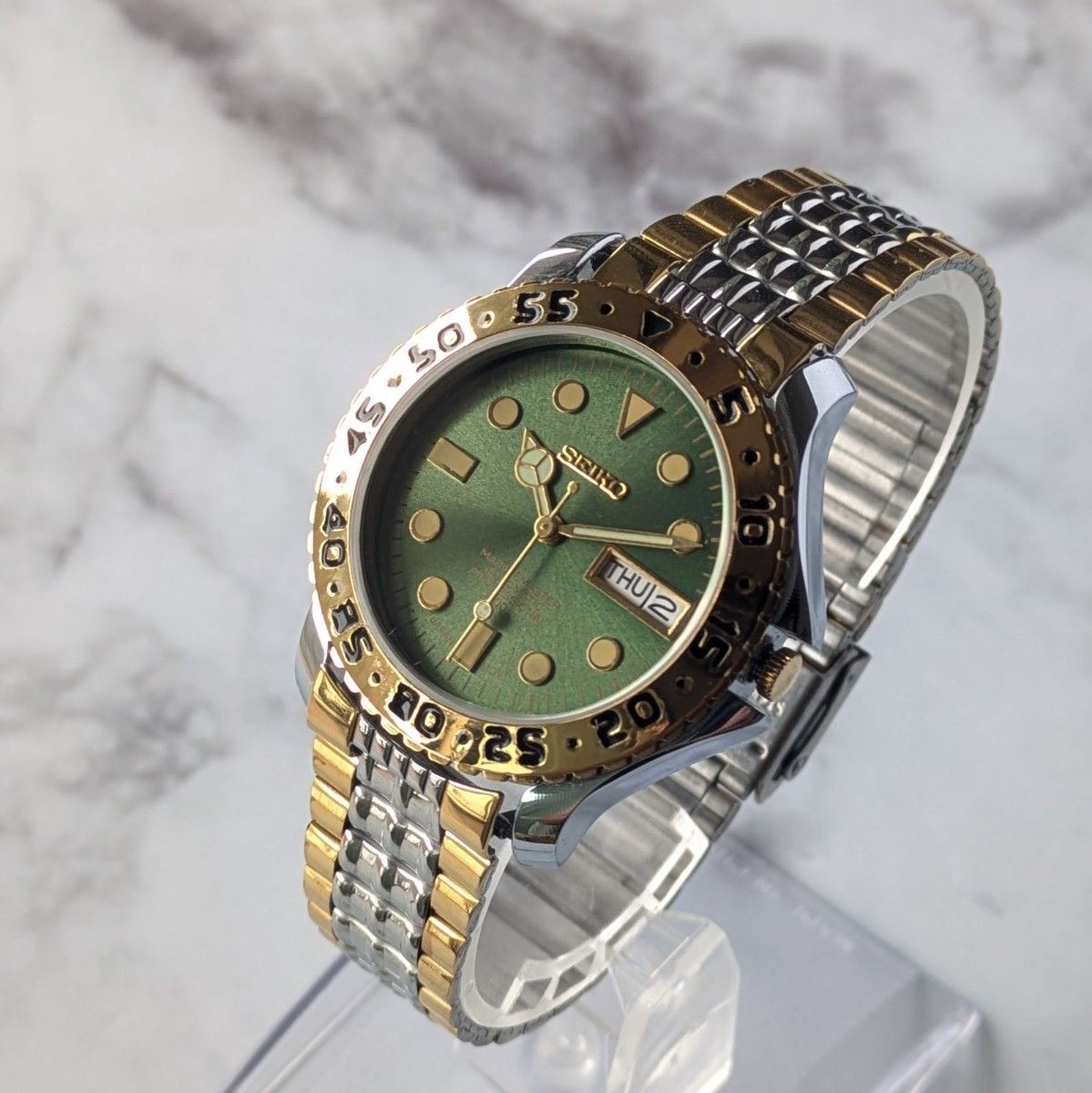 SEIKO 1980-1989 Men’s Automatic Date Gold Tone Men’s Wristwatch