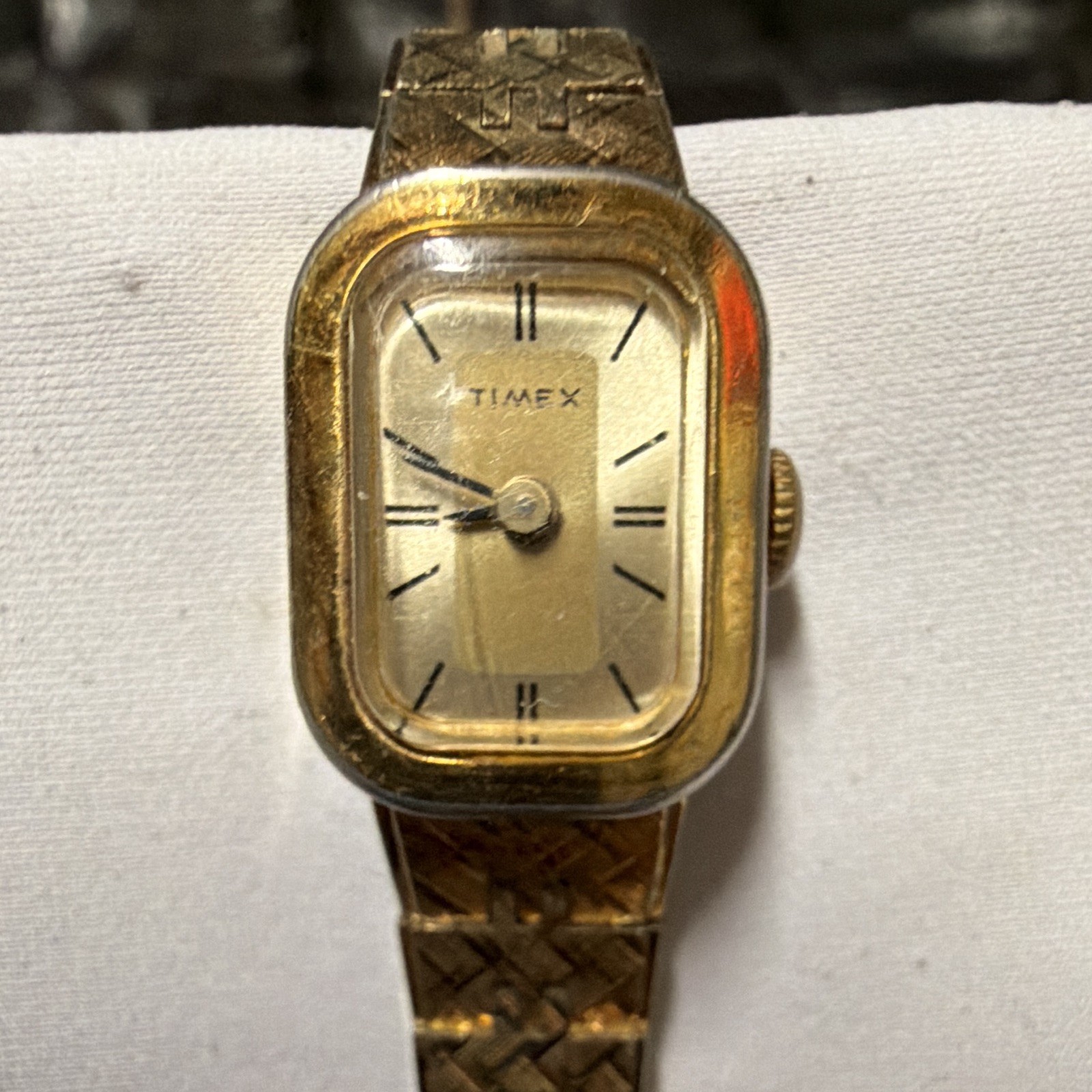 Vintage Timex Gold Tone Rectangular Hand Wind Women’s Watch Bracelet