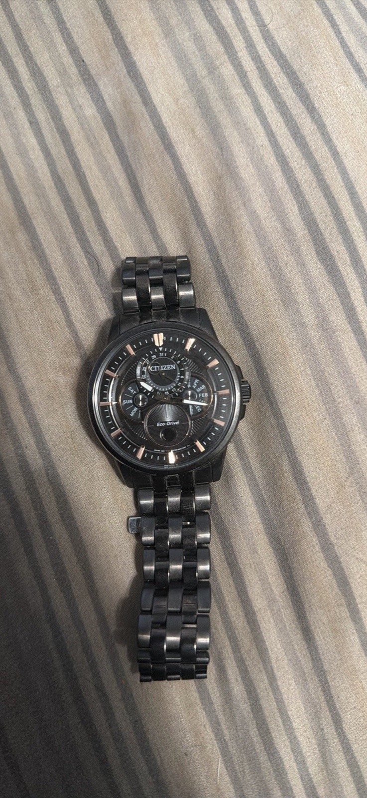 Citizen Eco-Drive Men’s Black Analog Day/Date 44mm Watch 100m Bracelet