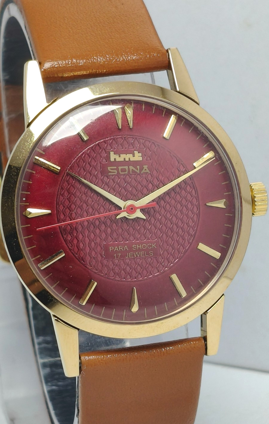 HMT Sona 17 Jewels Hand-Winding Wrist Watch For Men’s In Working Condition