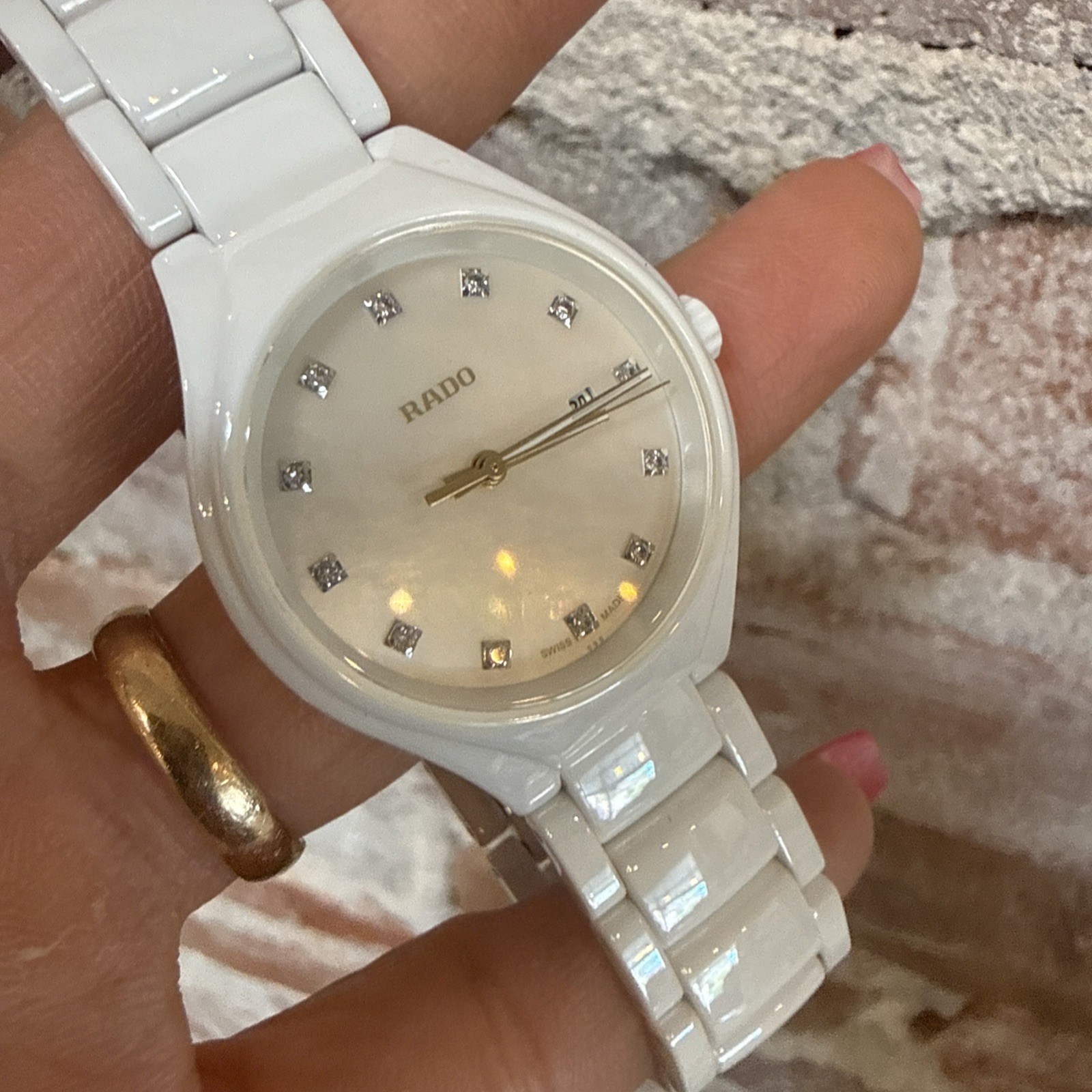 RADO True R27061902 White Ceramic Quartz Women’s Preowned missing links