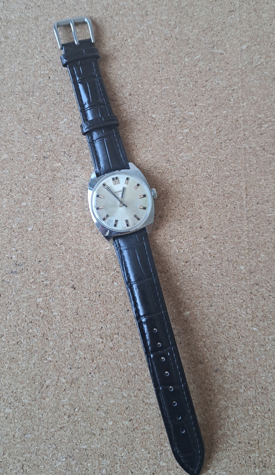 Vintage Soviet-era Sekonda 19 Jewels Mechanical Hand wind watch
