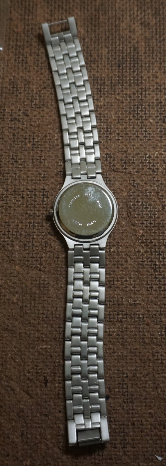 21 mens watch QUARTZ NEW OLD STOCK CHINA W/ JAPAN MOVEMENTS ALL NEED BATTERIES