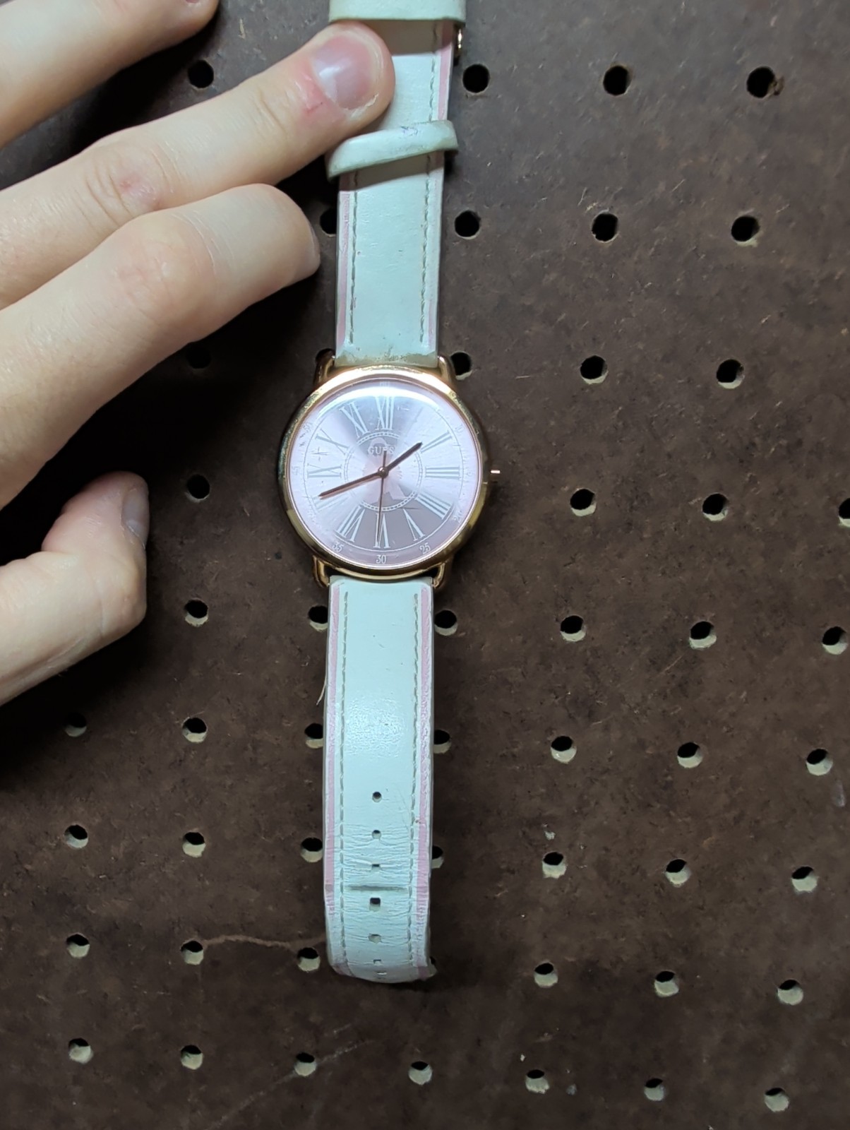 Women’s Guess Watch – Working! Breast Cancer Awareness