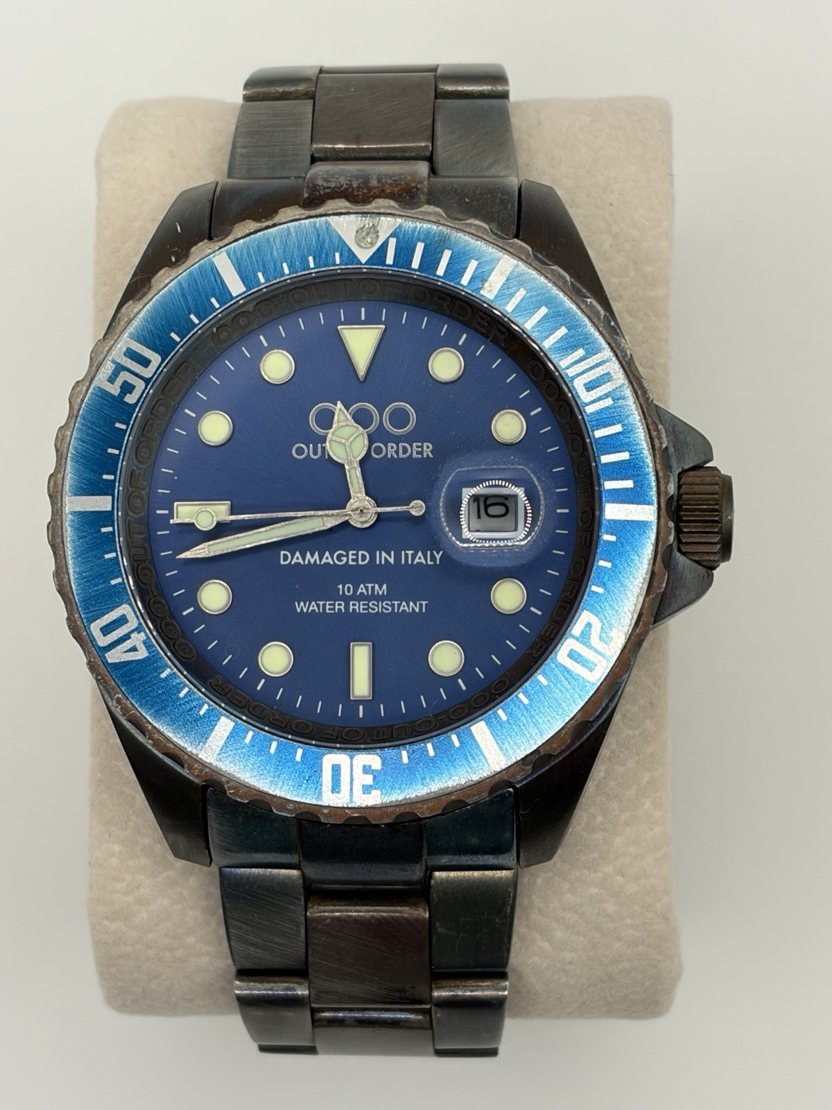 Brand: Out Of Order – Made in Italy – Casanova – Blue Dial Quartz Date 100m 45mm