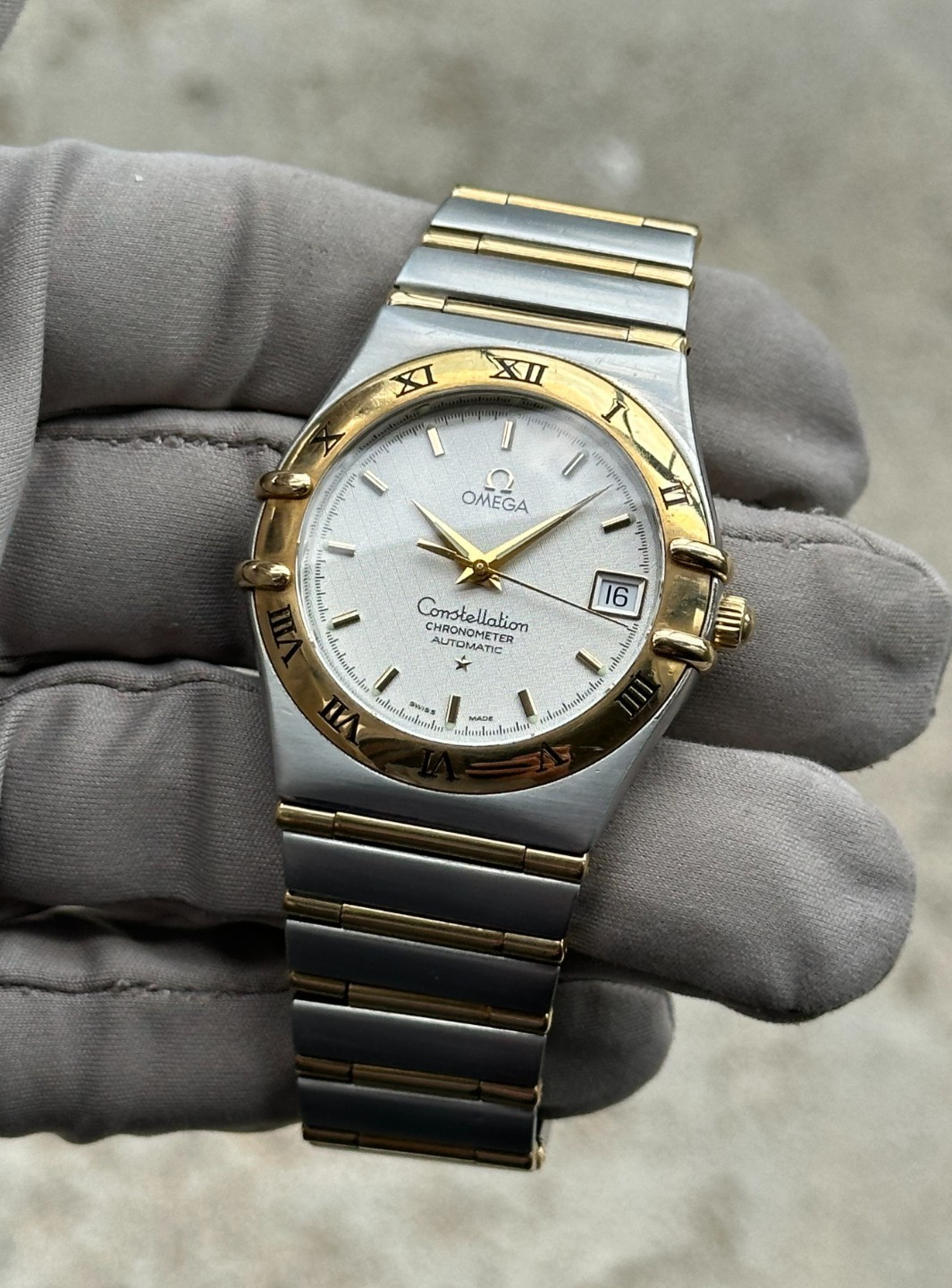 Omega Constellation Automatic Caliber 1120 Steel & Gold 35.5mm Ref. 1202.30.00