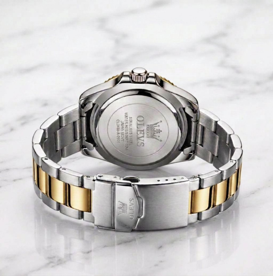 Men’s Waterproof Diver Quartz Silver Bracelet Watch Black Dial Pepsi Bezel Olevs