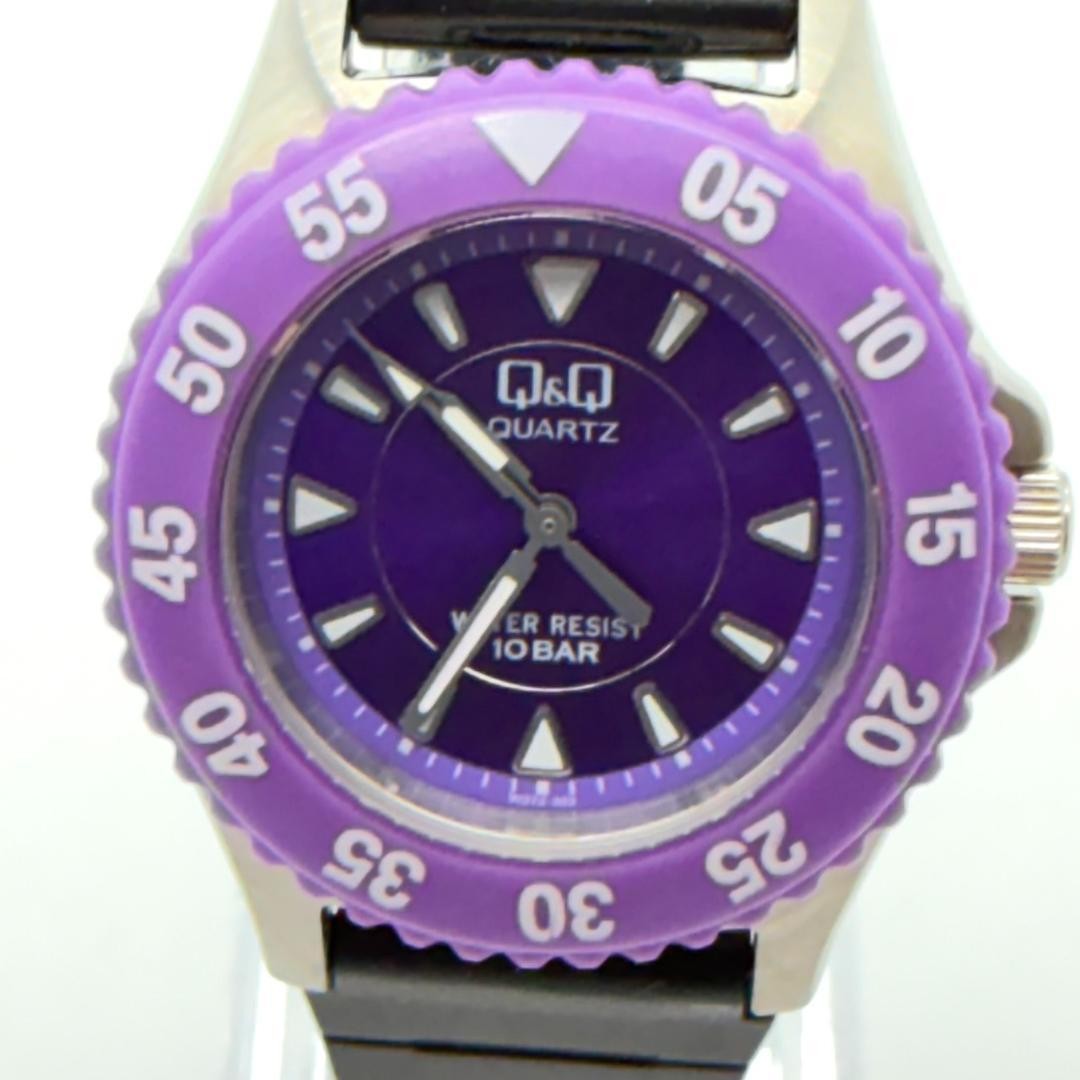 Excellent condition Citizen Q&Q wristwatch with rotating bezel, new battery,