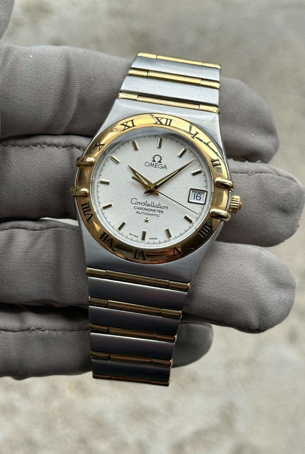 Omega Constellation Automatic Caliber 1120 Steel & Gold 35.5mm Ref. 1202.30.00