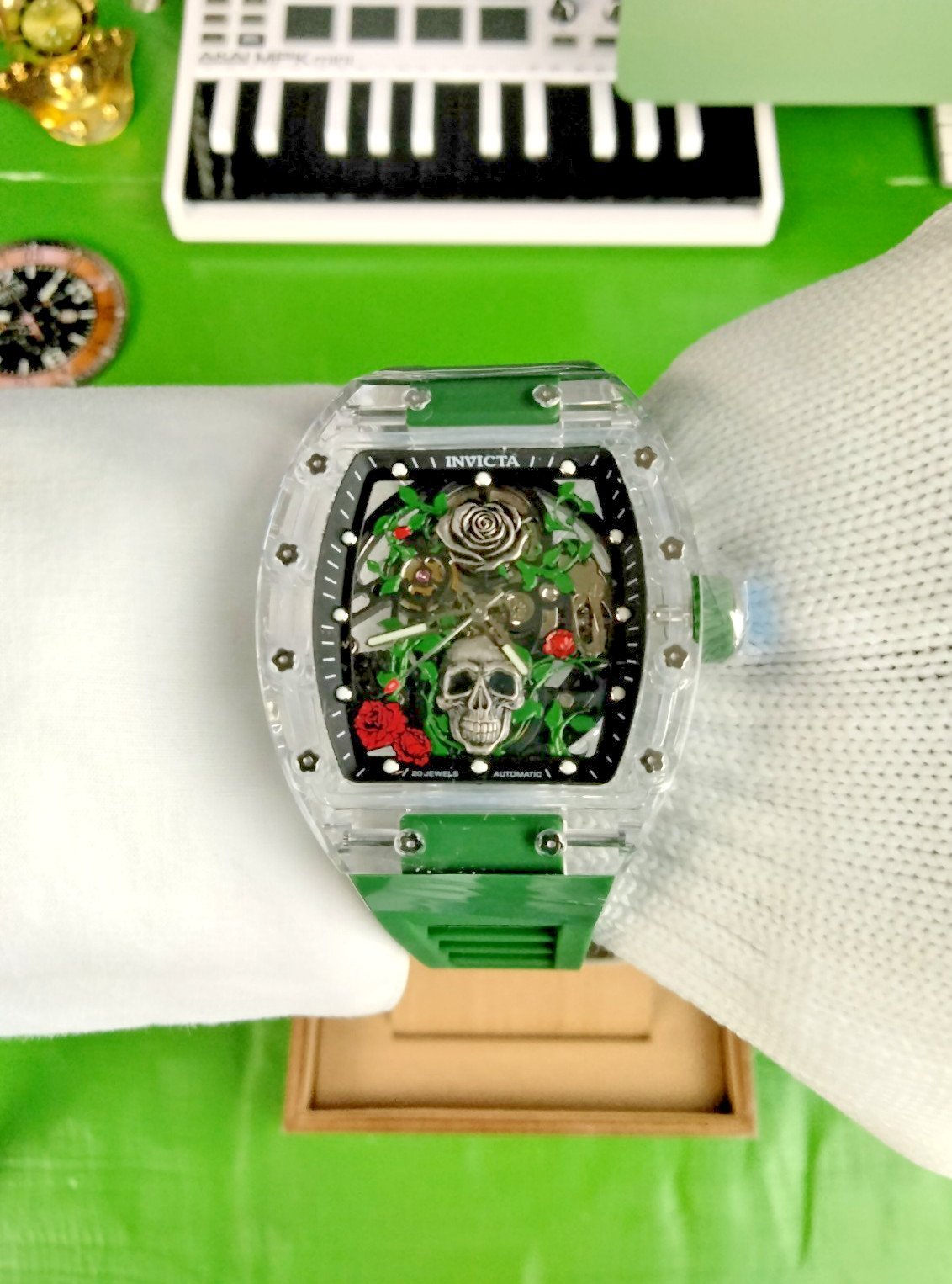 Invicta Roseskull Artist Automatic Men Watch 69497 K9 Glass Case Grn Strap WR30M