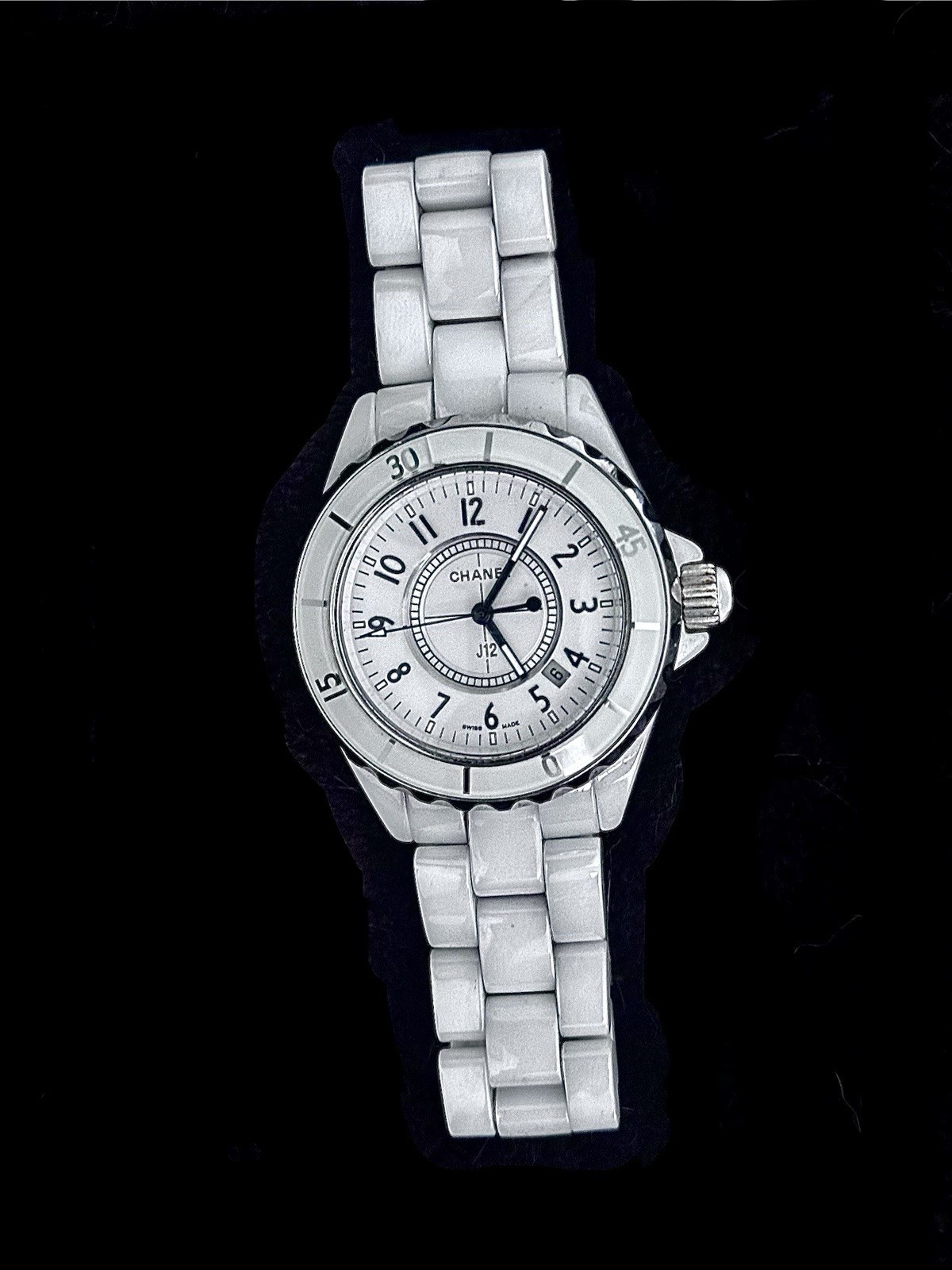 CHANEL J12 White Ceramic Quartz Analog Date 33mm Women’s Watch 200m