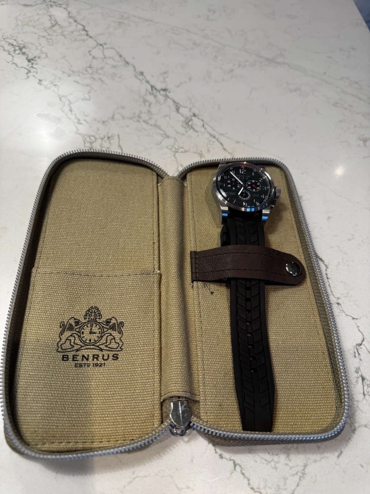 Benrus Air Chief chronograph. Mesh bracelet. Quartz. New in case, w/ blemishes