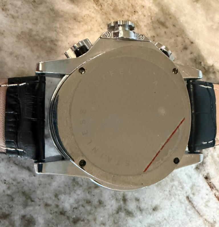 Lot of 4 Watches – all need new battery