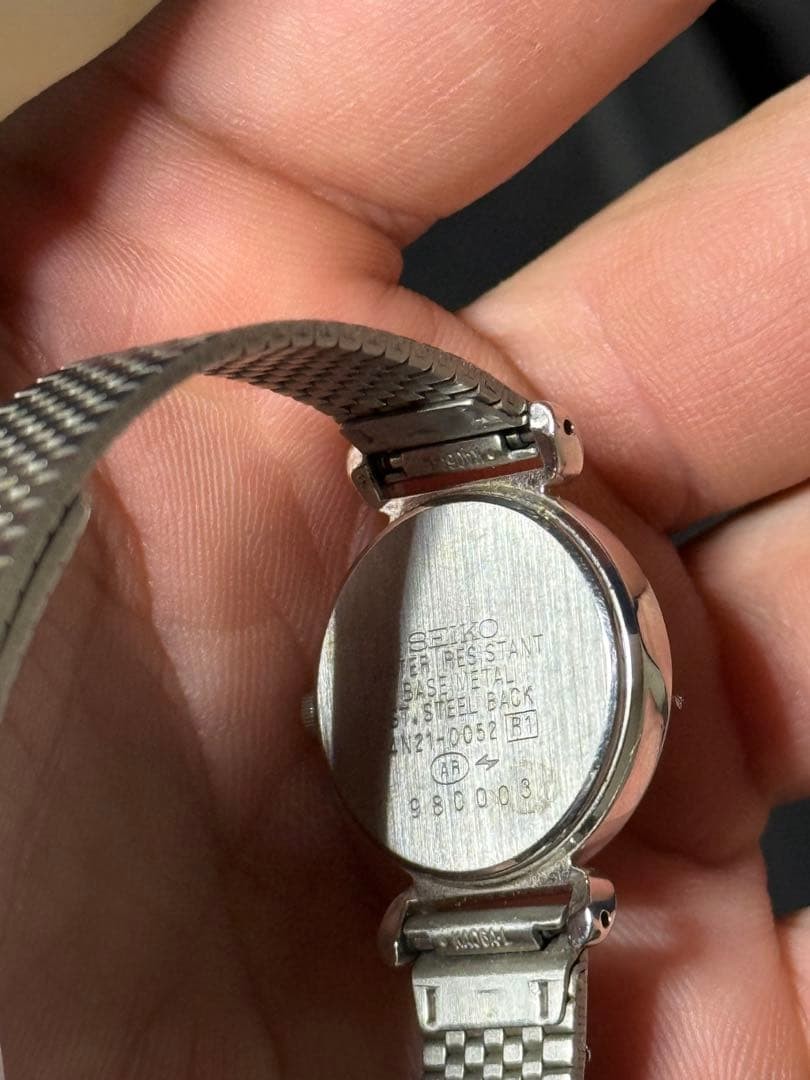 Quartz Watch Color or