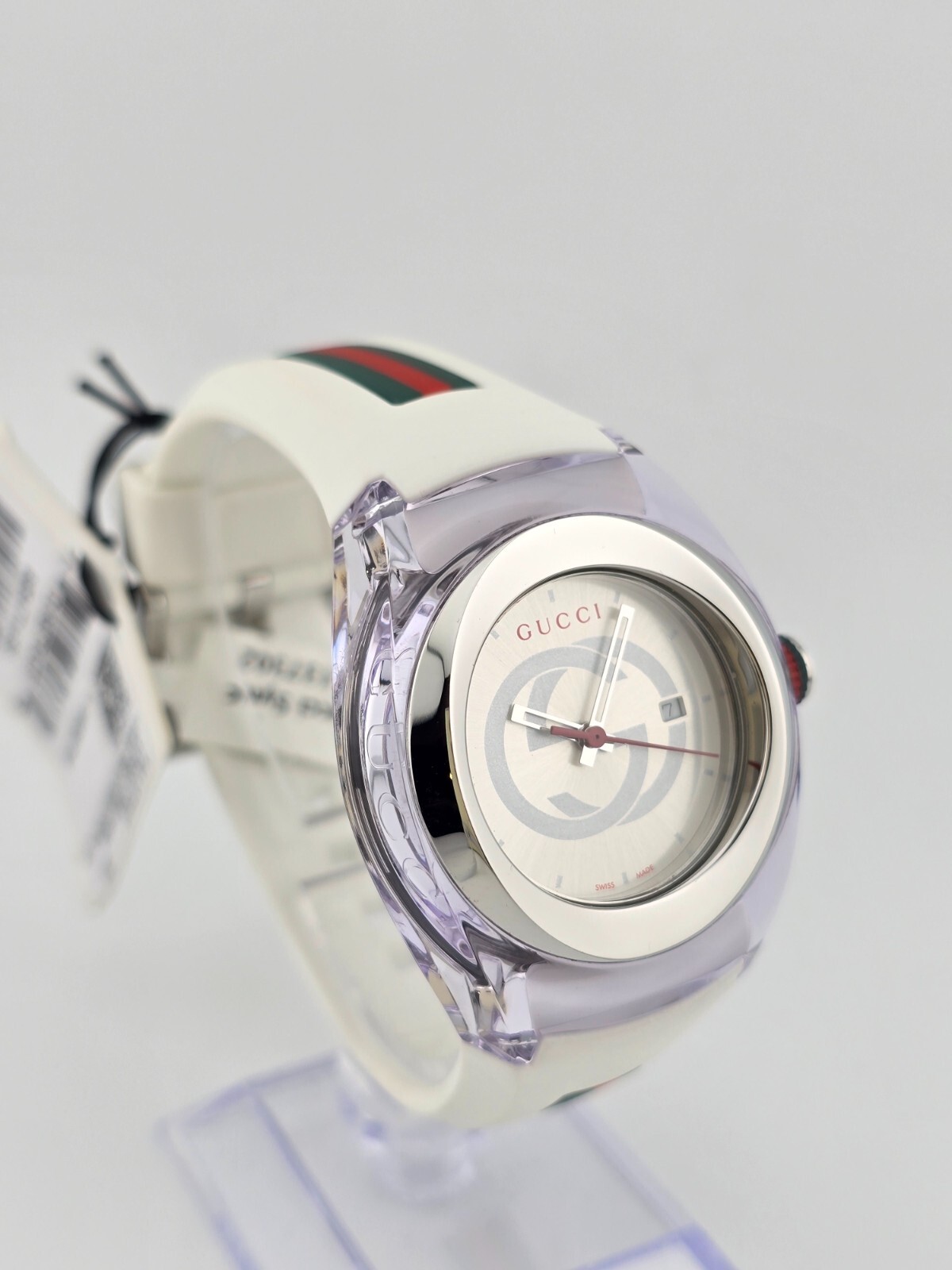 Gucci Women’s Sync L White Rubber Strap Quartz Watch – YA137302 ($670 MSRP)