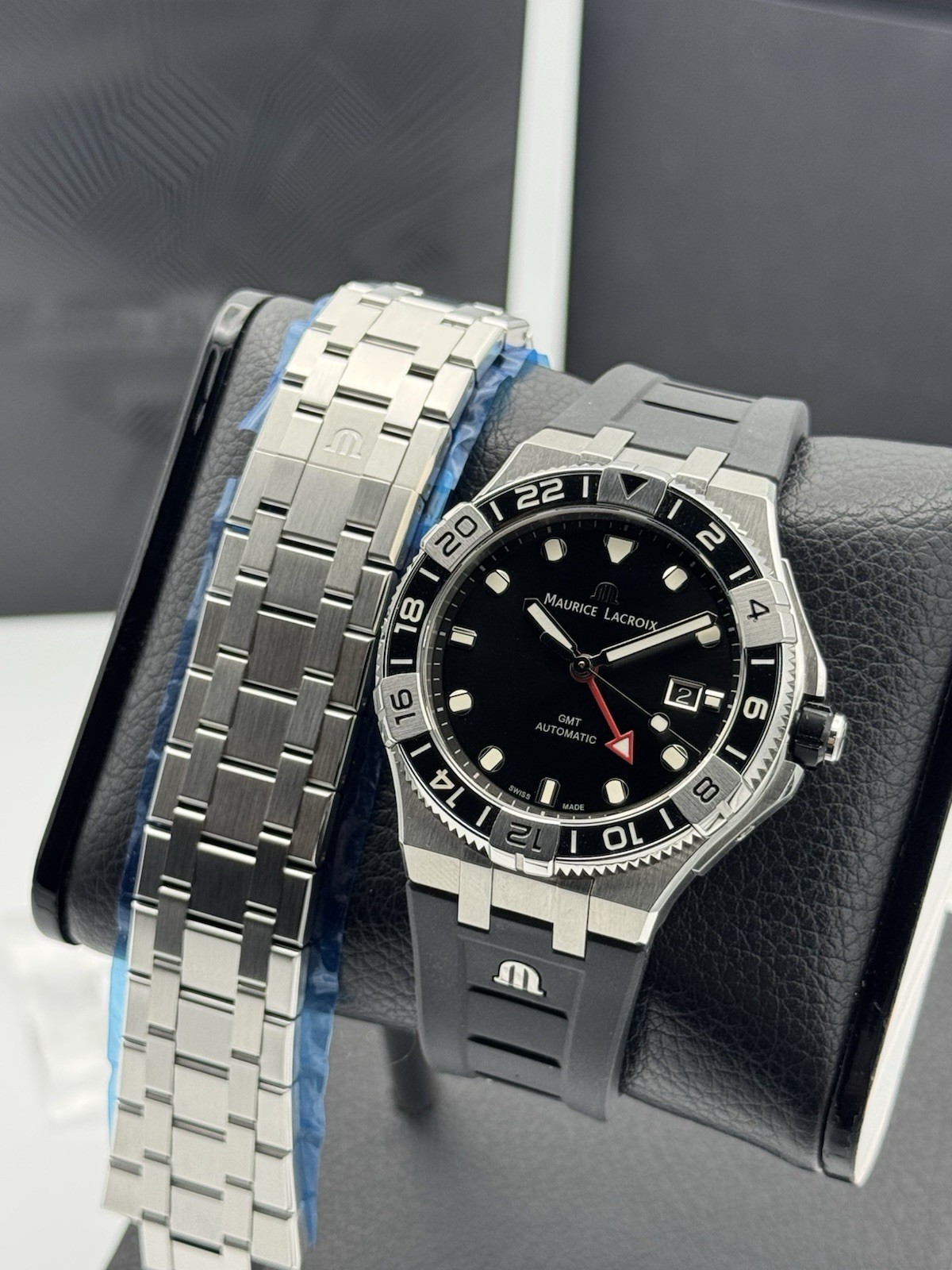 MAURICE LACROIX AIKON VENTURER GMT 43MM (AI6158-SS00F-330-A) *FULL SET!*