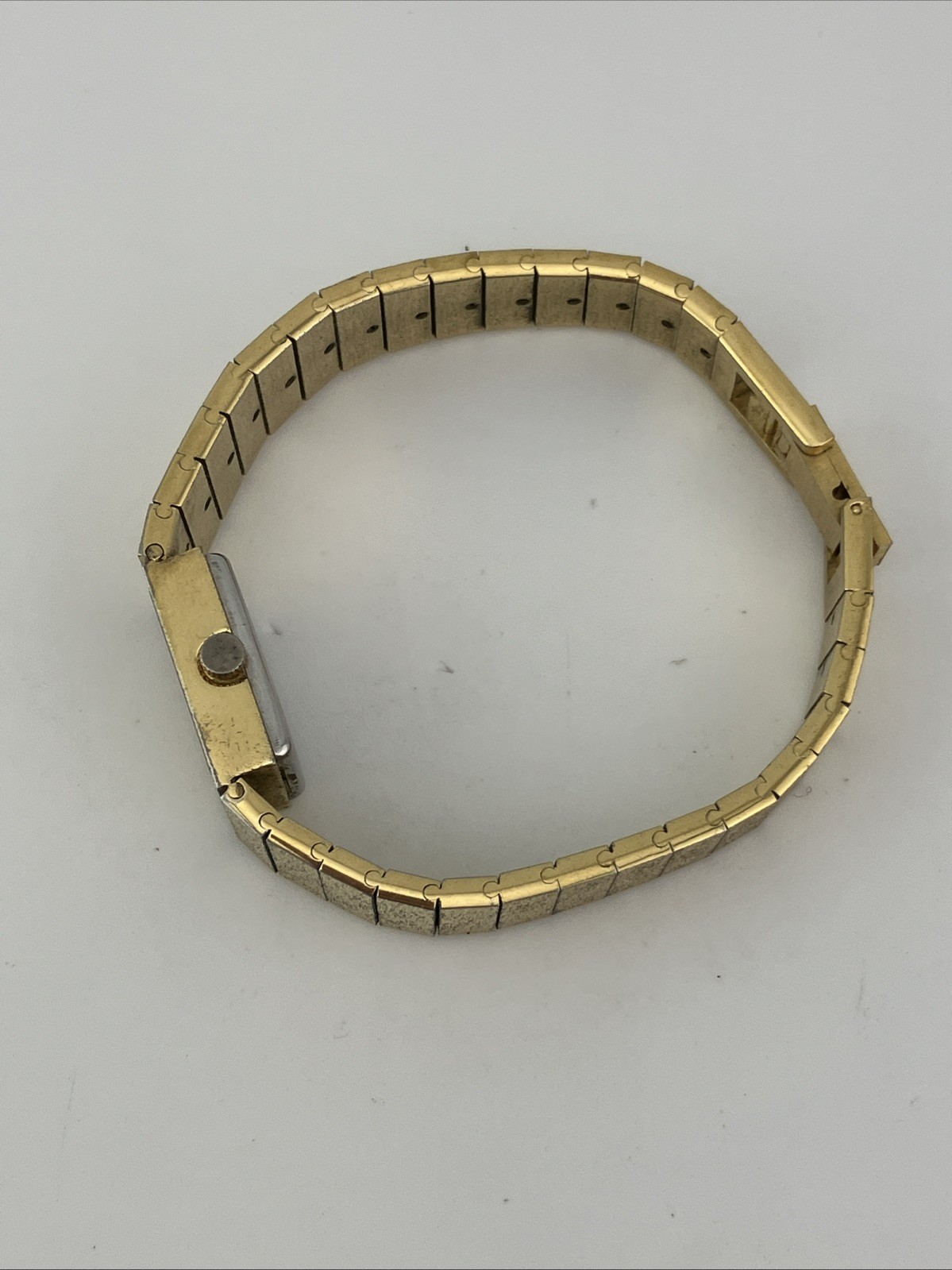 Vtg Jaques Edho Paris Ladies 15mm Watch Gold Tone Rectangle Dial 5.75″ – RUNS