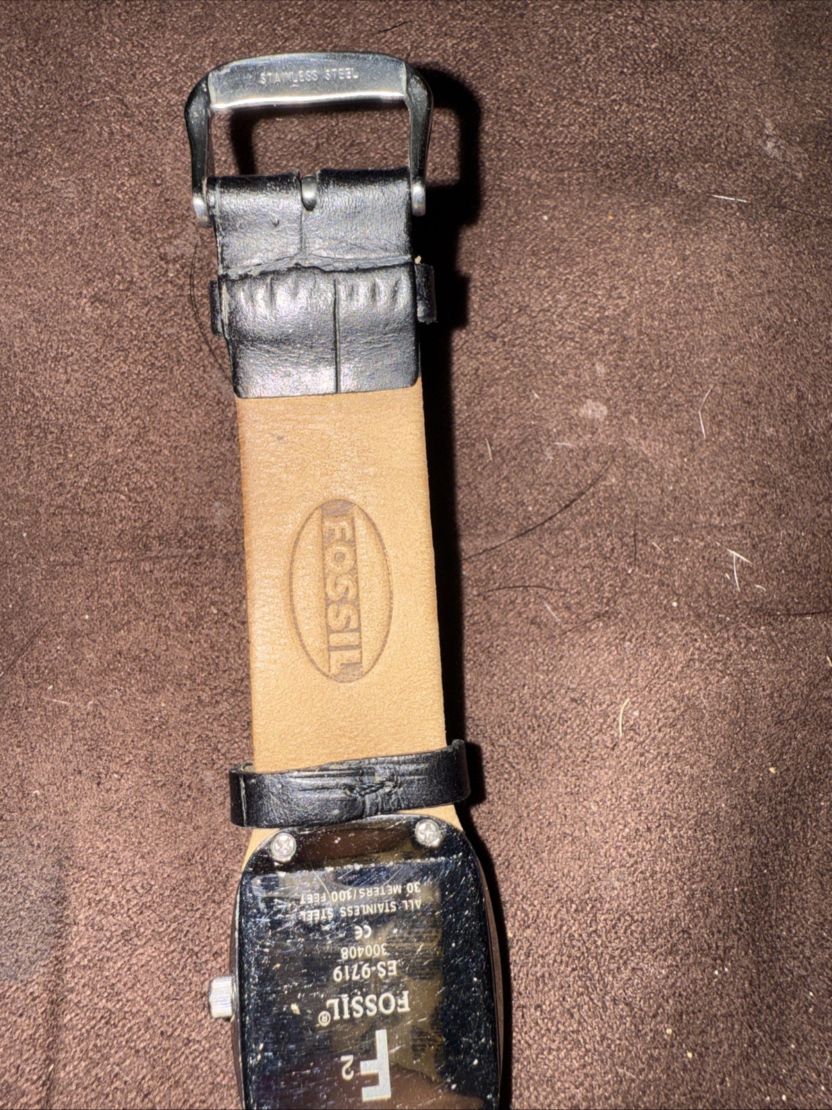 Fossil F2 ES-9719 Genuine Leather Quartz Analog Ladies Watch