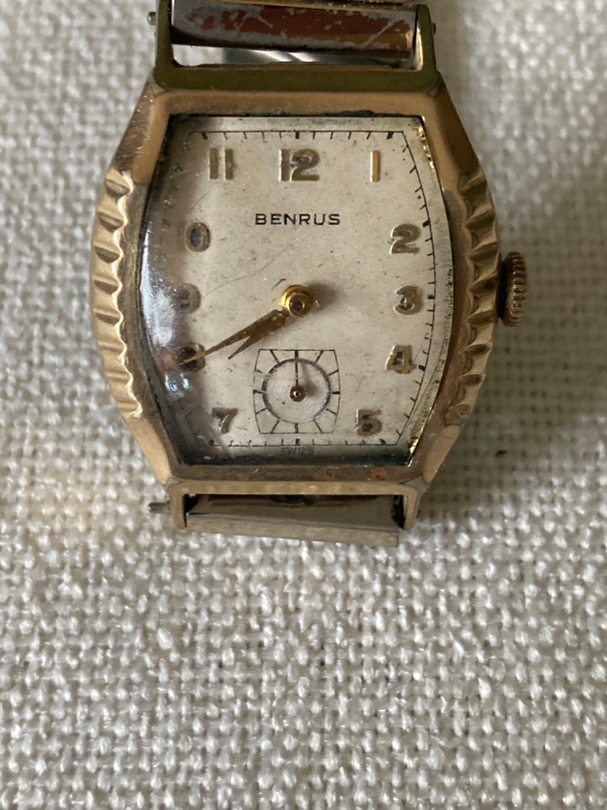 Vintage Men’s BENRUS Tank Wristwatch Running SWISS