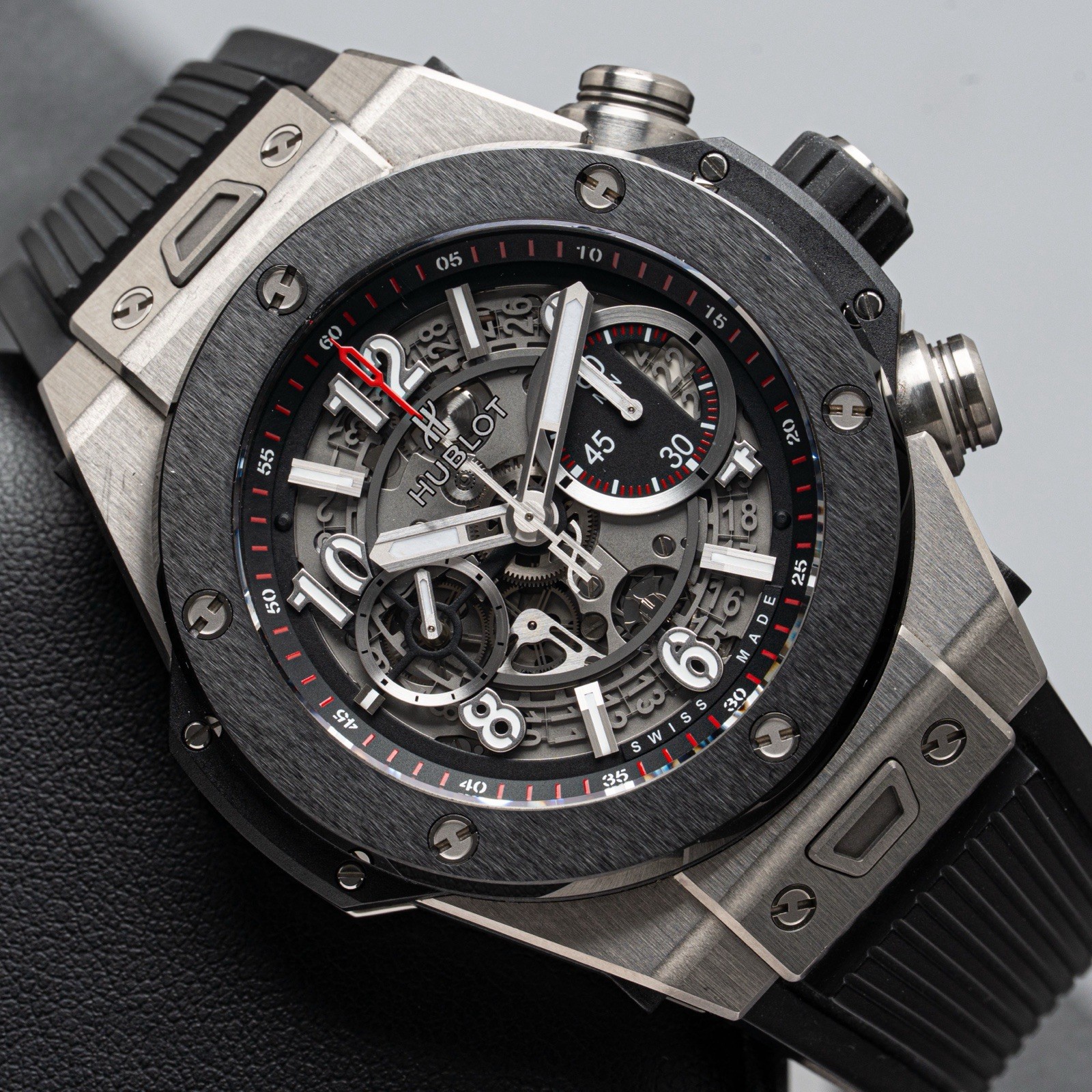 Hublot Big Bang Unico Clear Men’s Watch – 411.NM.1170.RX