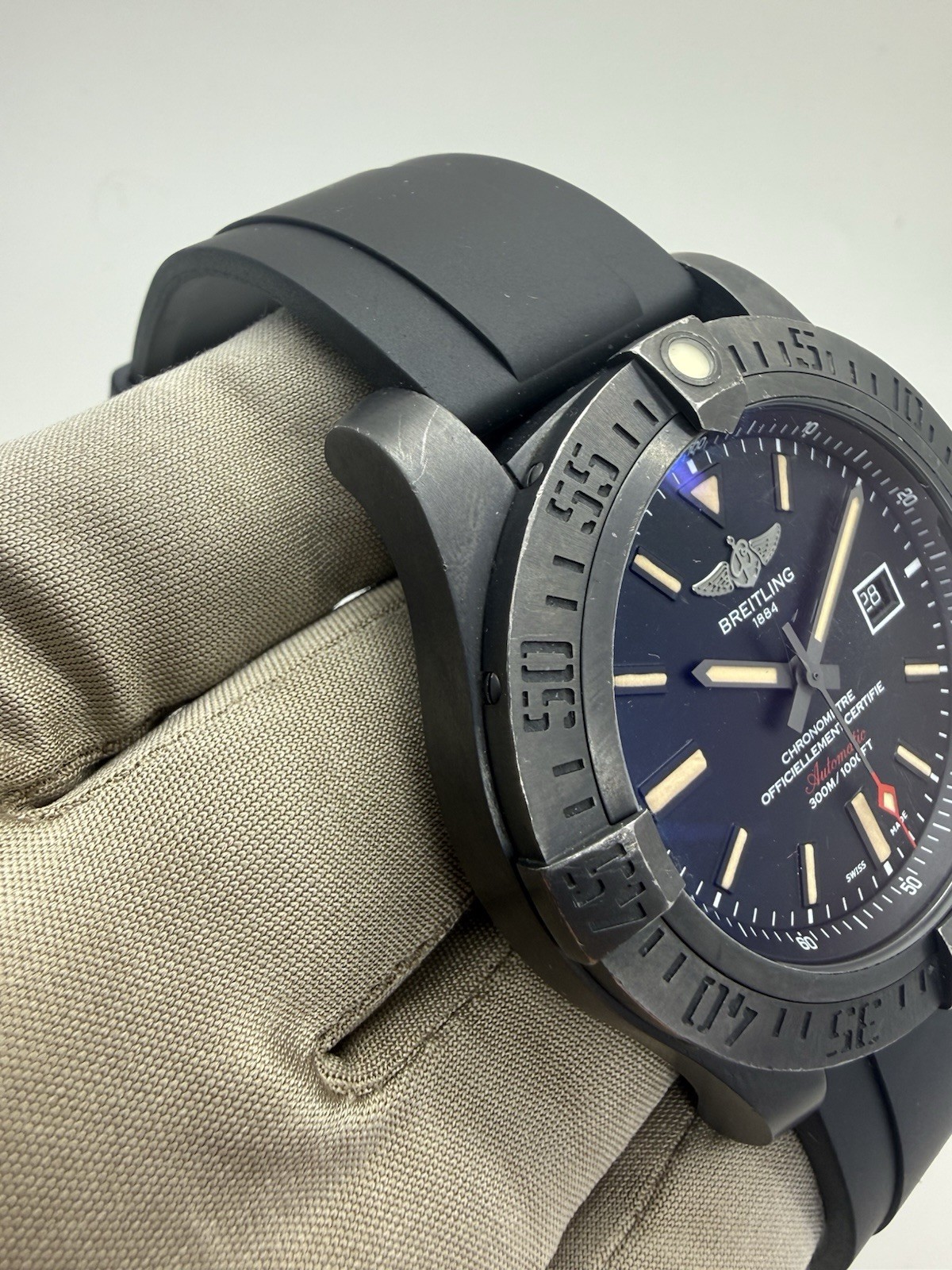2017 Breitling Avenger Blackbird 48mm Automatic Rubber Strap Watch V17310 B+P