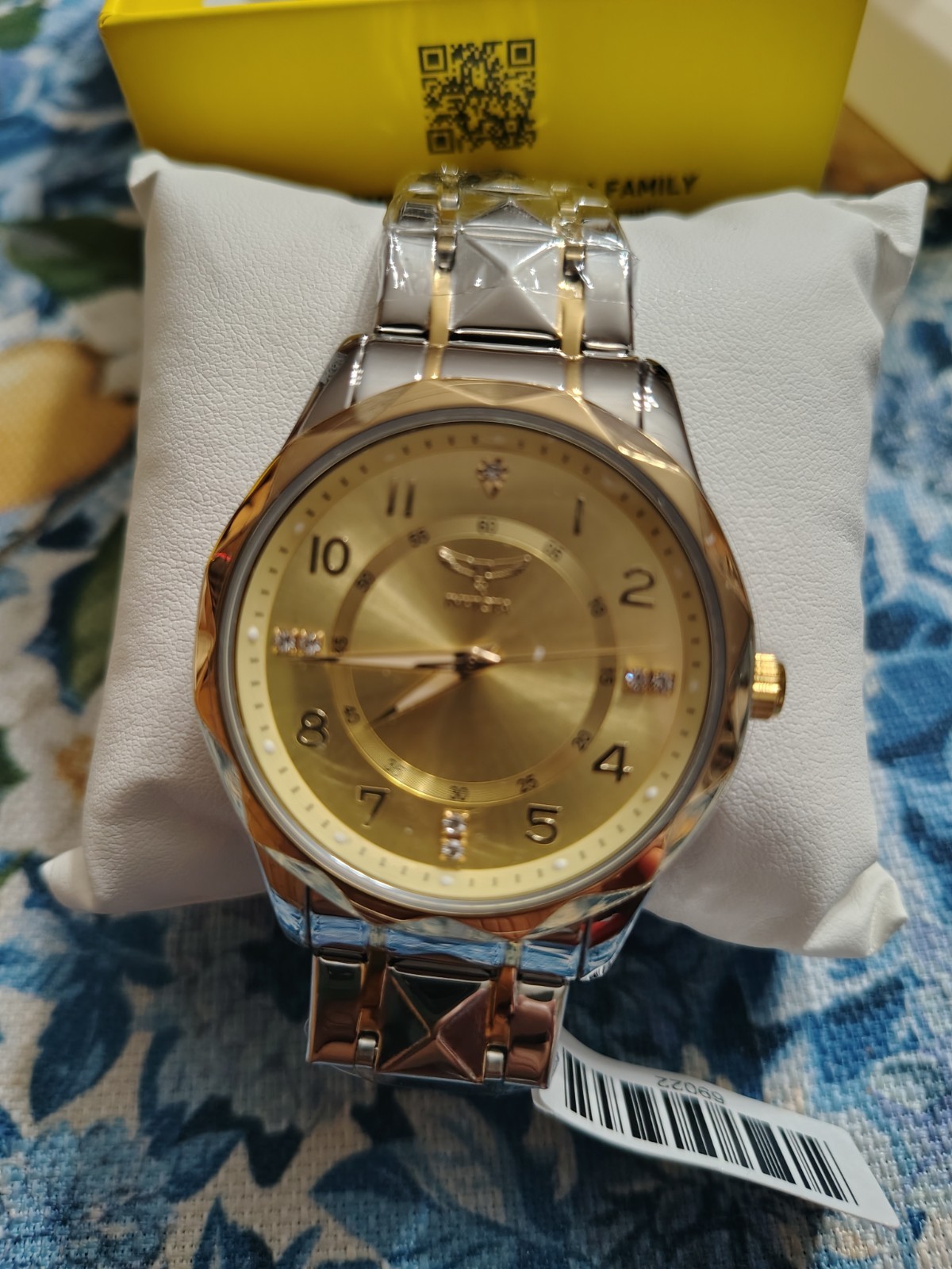 Mens Invicta Specialty Watch NEW 69022