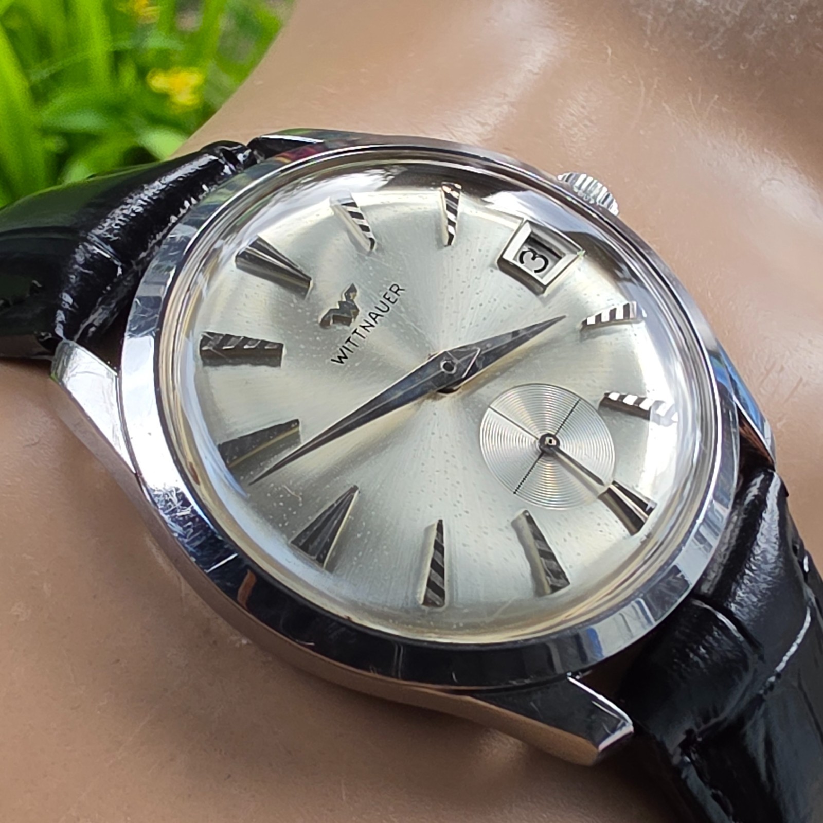 Vintage WITTNAUER men’s manual wind watch Ref:6300 Date rare dial swiss 1960s