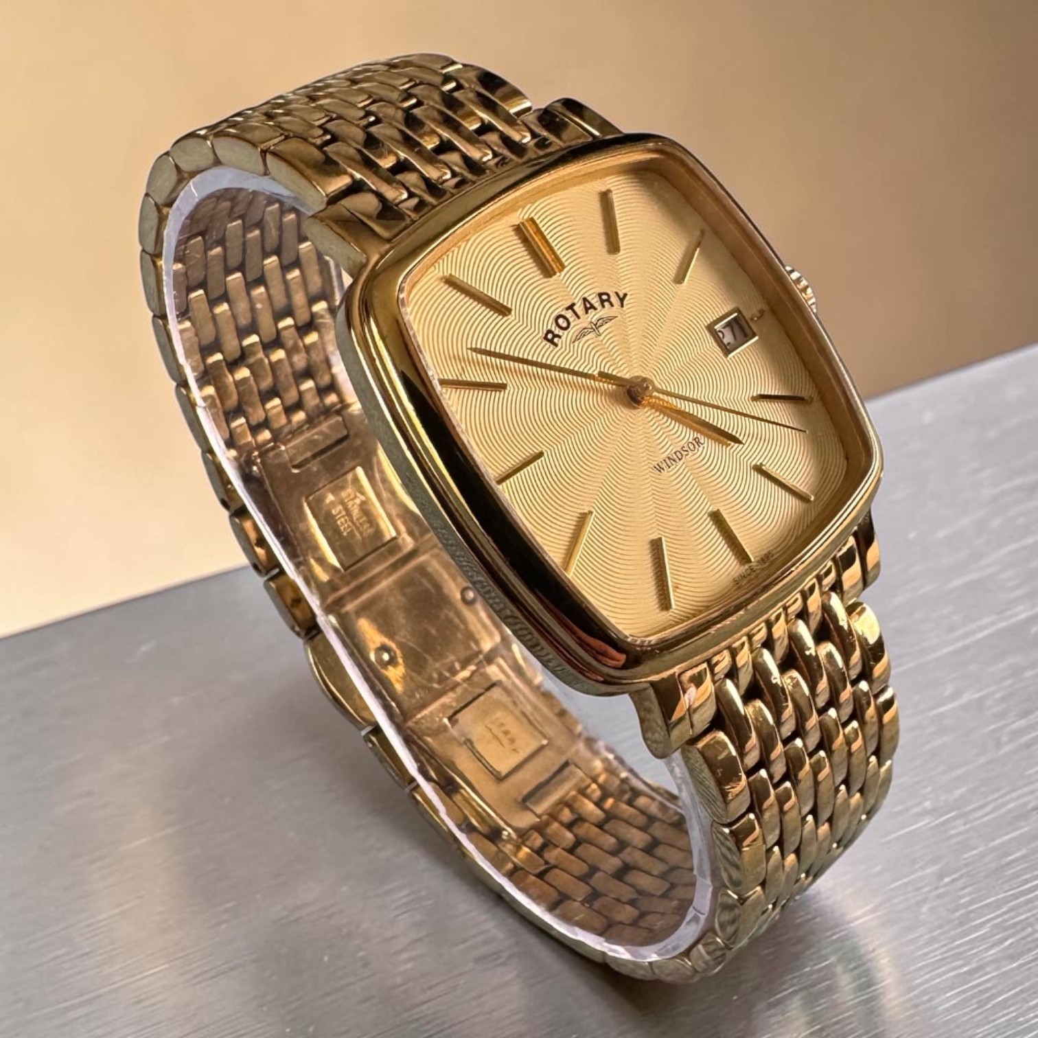 Rotary Windsor Gold Tone Quartz Watch Sapphire Glass 50m Date GBD05308B