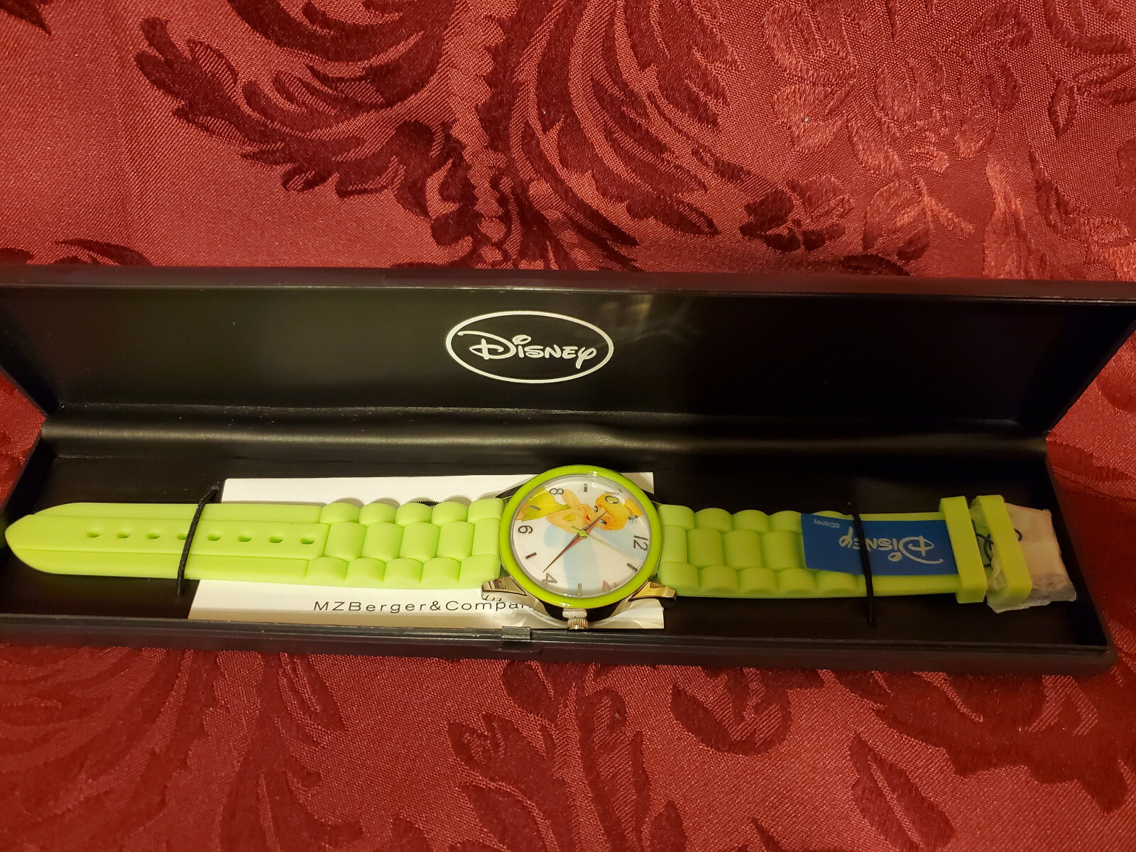 ONE Disney Silicone Strap Wrist-Watch in Individual Box *YOU CHOOSE CHARACTER *