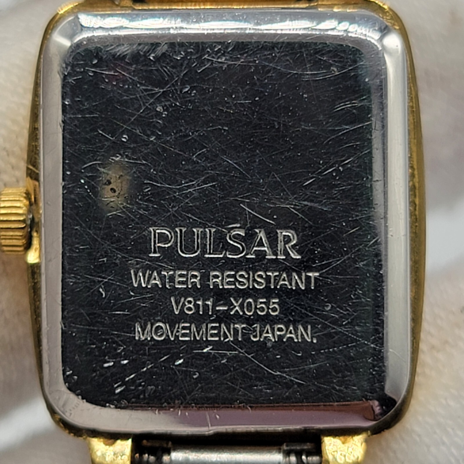 Pulsar Women Watch 17mm Rectangle Dial Gold Tone Classy Stretch Band 6.5″