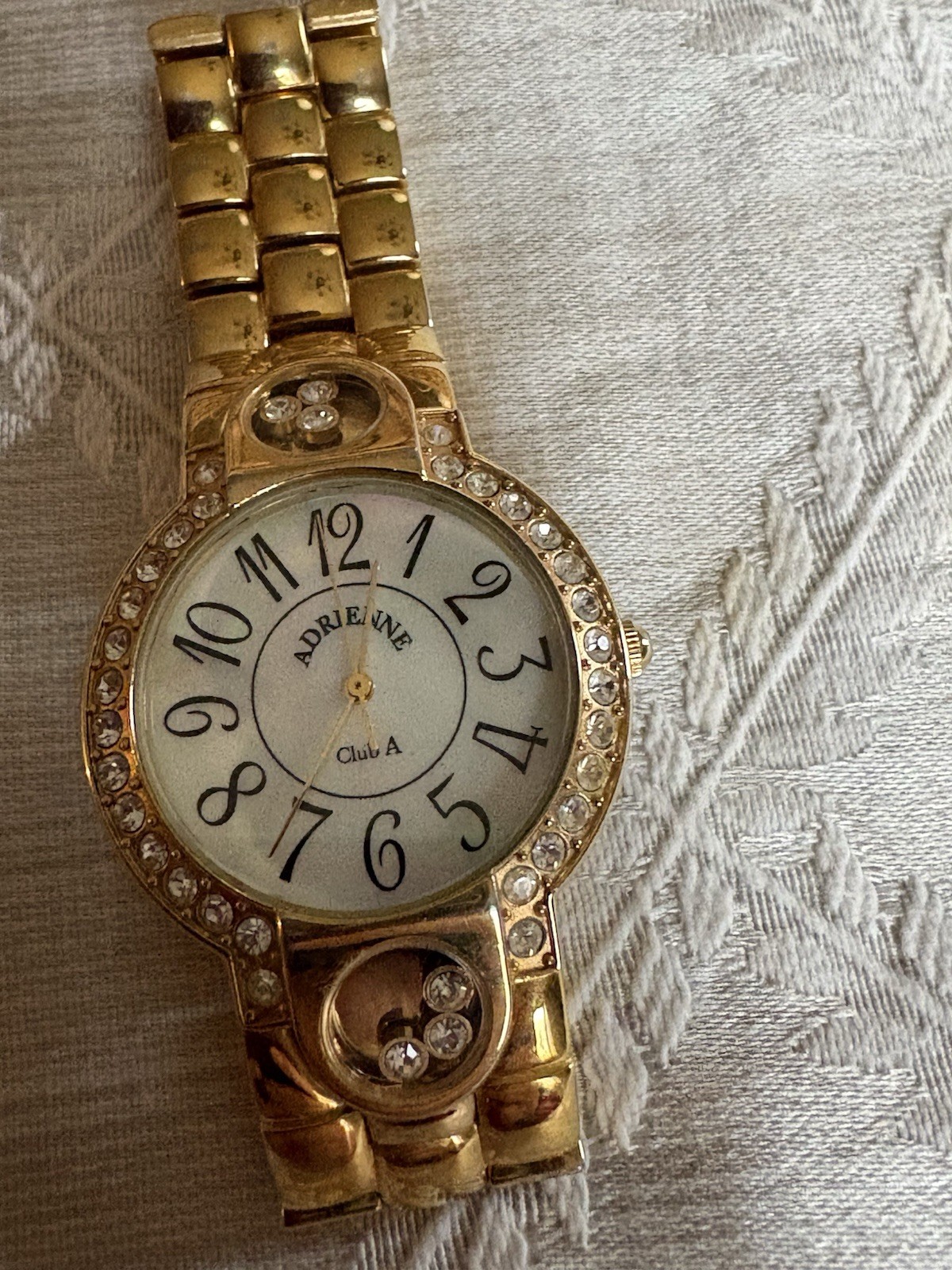 ADRIENNE Club A ADR034 Quartz Analog Women’s Watch Excellent Condition B7