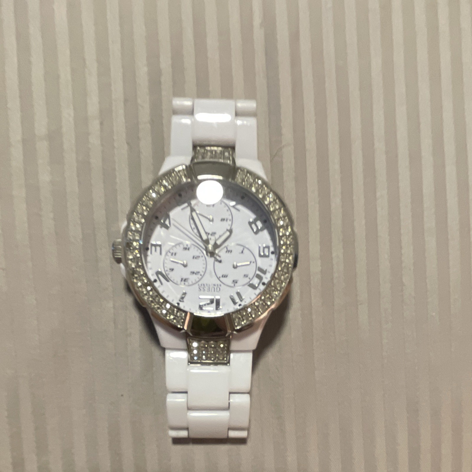 GUESS Women’s White Ceramic Bracelet Watch Chronograph Quartz Analog