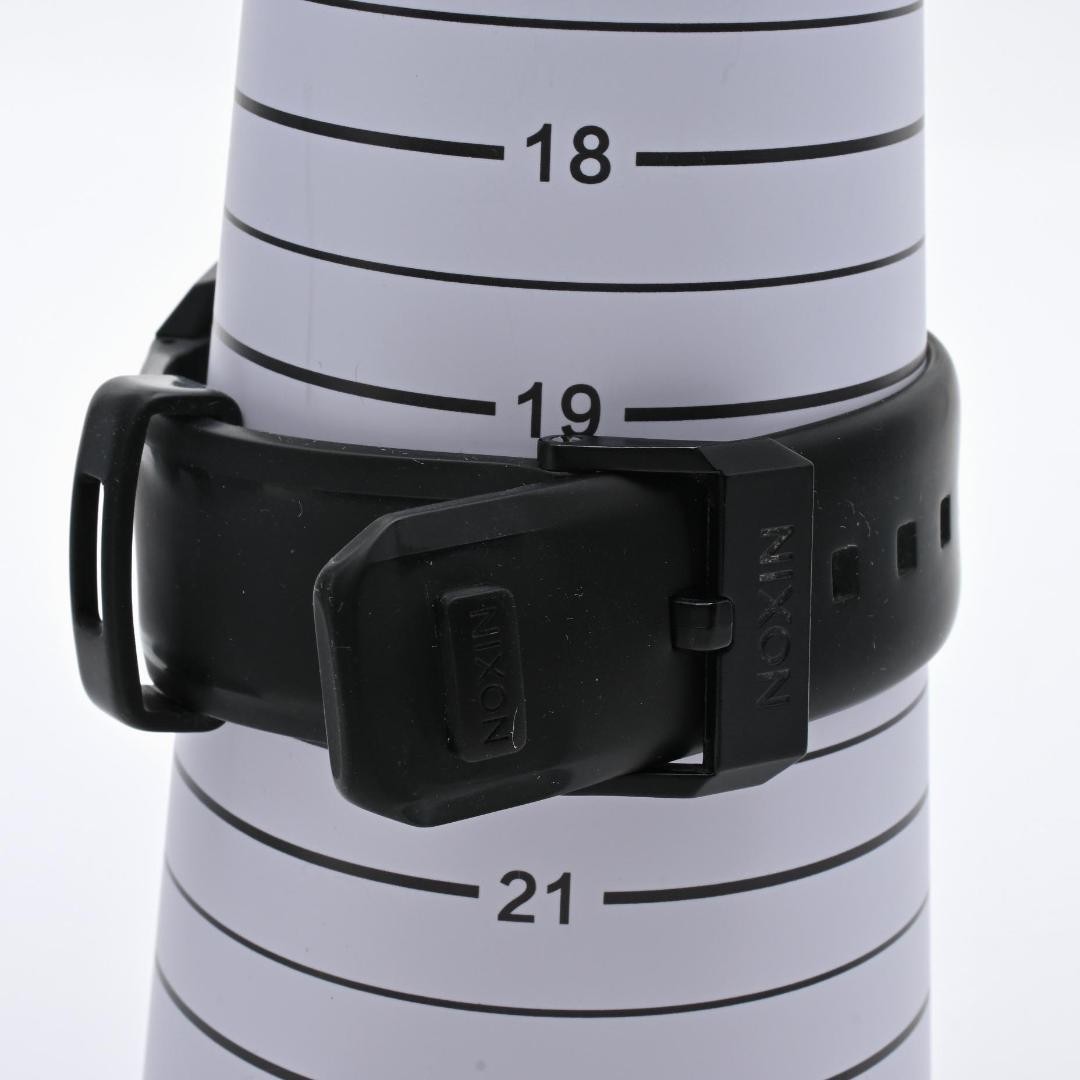 NIXON THE RUCKUS Watch Black Polycarbonate Quartz Timepiece Excellent