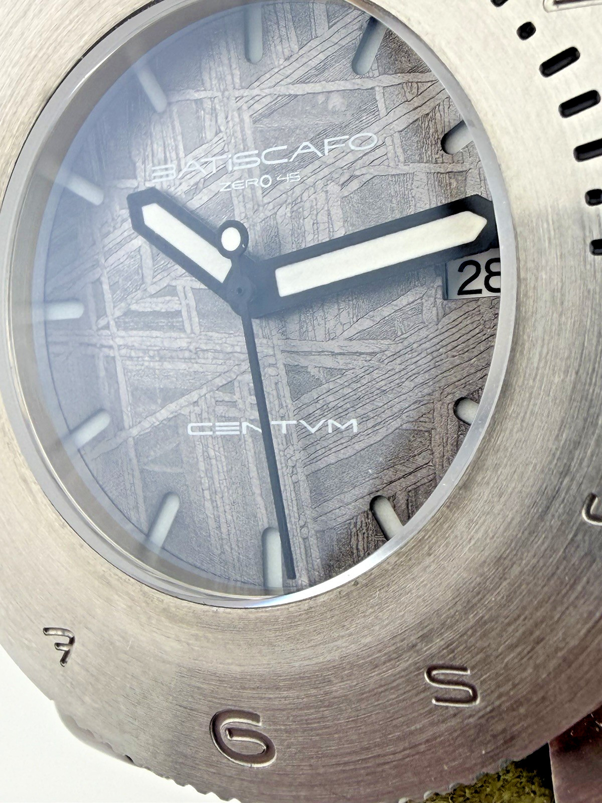 Batiscafo: Titanium G5, meteorite dial, Swiss movement, vintage strap, full set