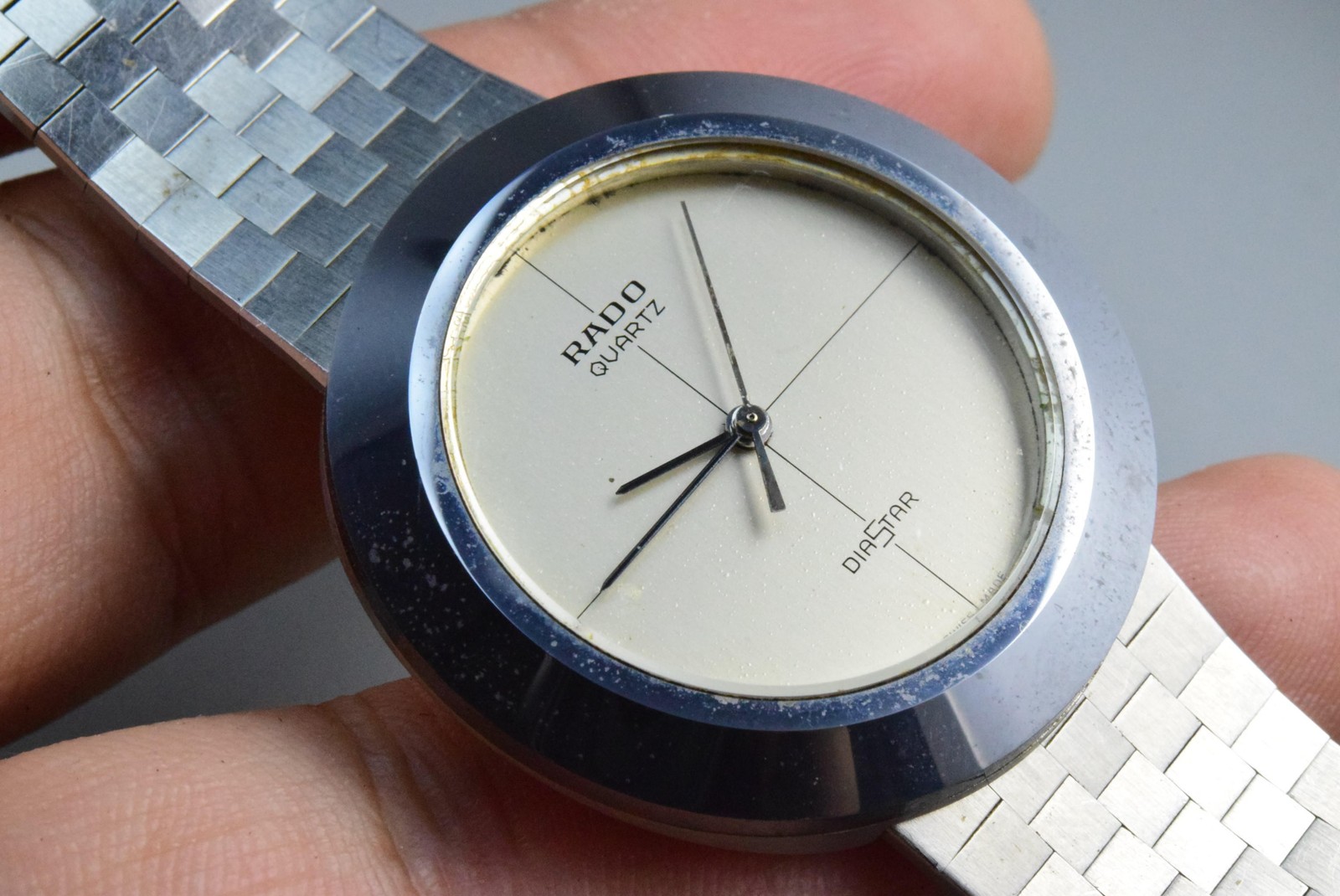 Vintage watch Rado Diastar Gray Men Quartz Round 36mm