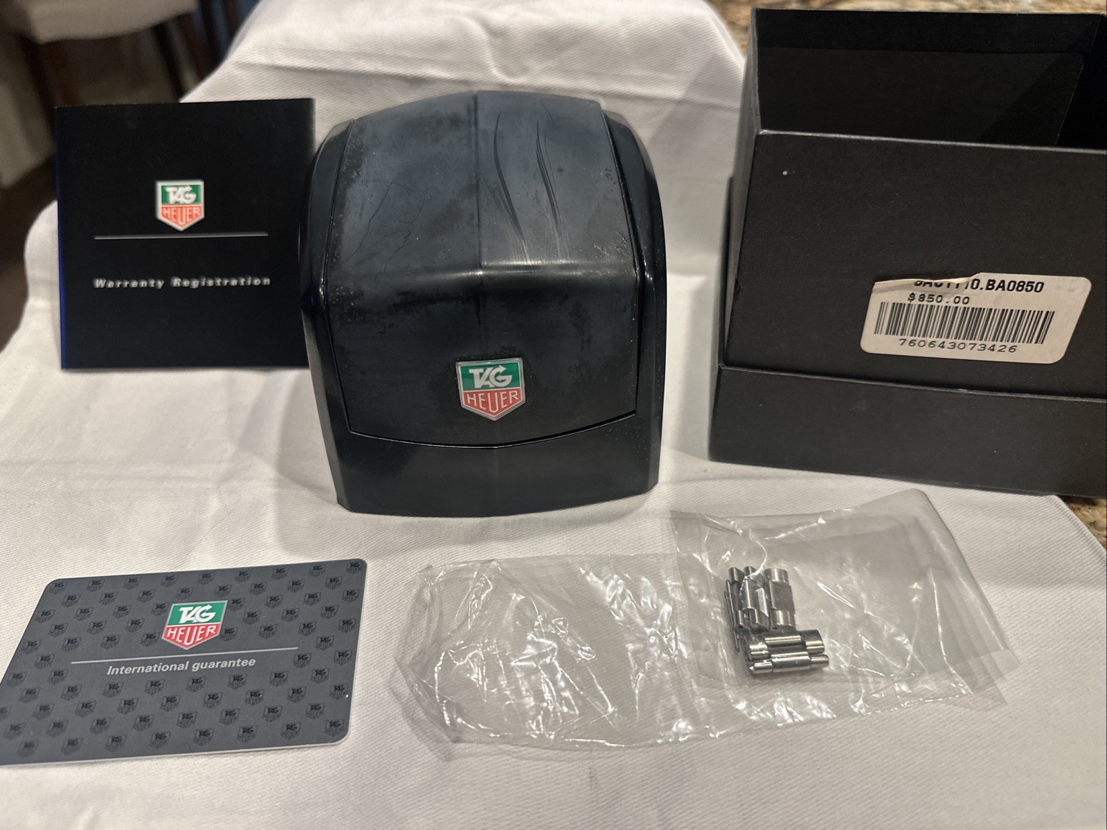 Tag Heuer Formula 1 WAH1110 Black Dial SS Quartz Watch w/ Travel Case