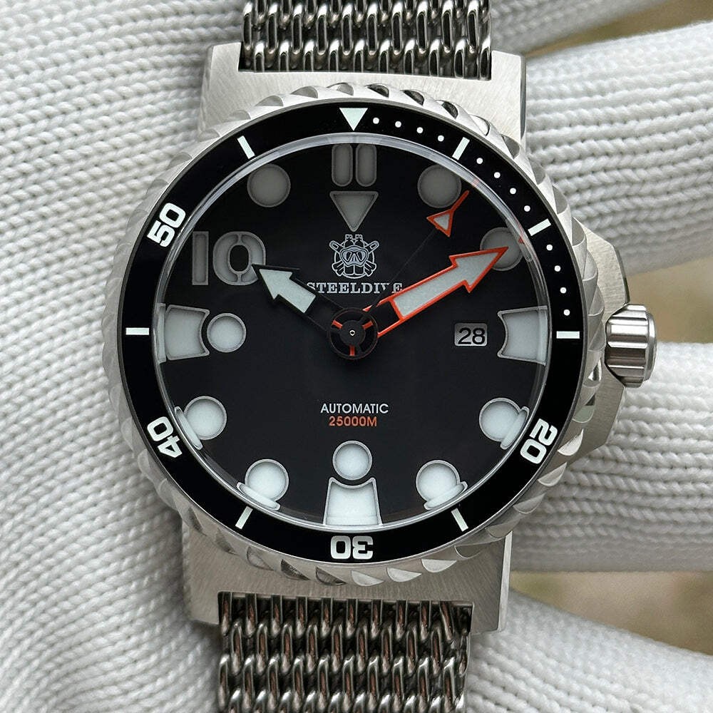 STEELDIVE SD1982H — Date Function 46.5MM Sapphire Ceramic Bezel NH35 Dive Watch