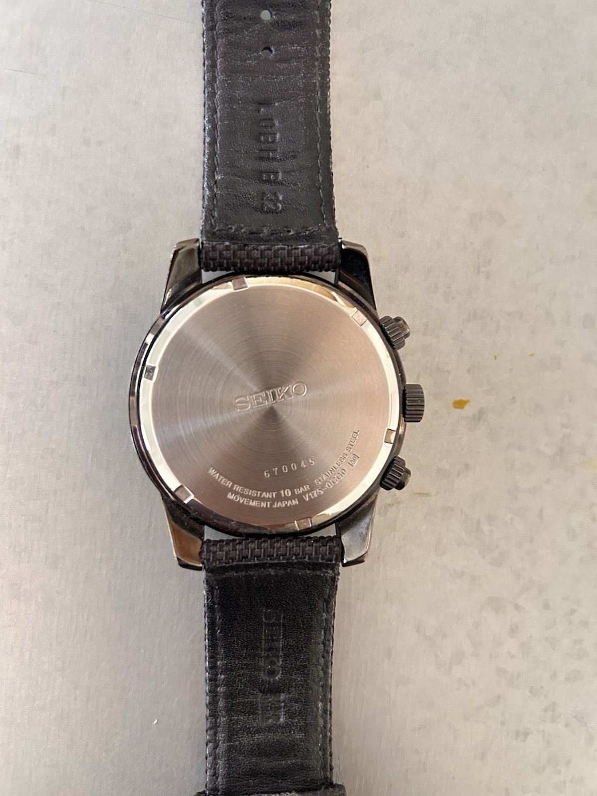 Seiko Chronograph Solar Quartz Chronograph WR100 Black/Orange Dial 42mm Strap
