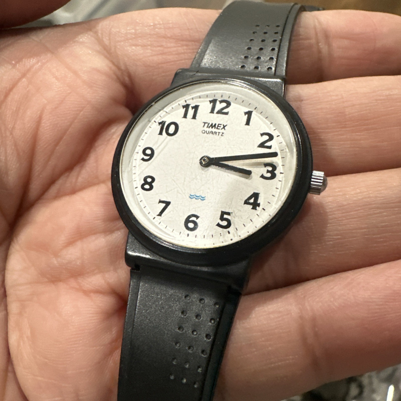 VTG Working Timex Unisex Quartz Watch WR 32mm Black Strap Black Fit 8.5in