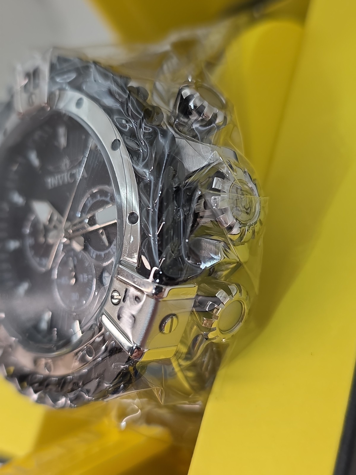 INVICTA Bolt Ultimate design Chronograph Hercules 48160 Invicta Bolt