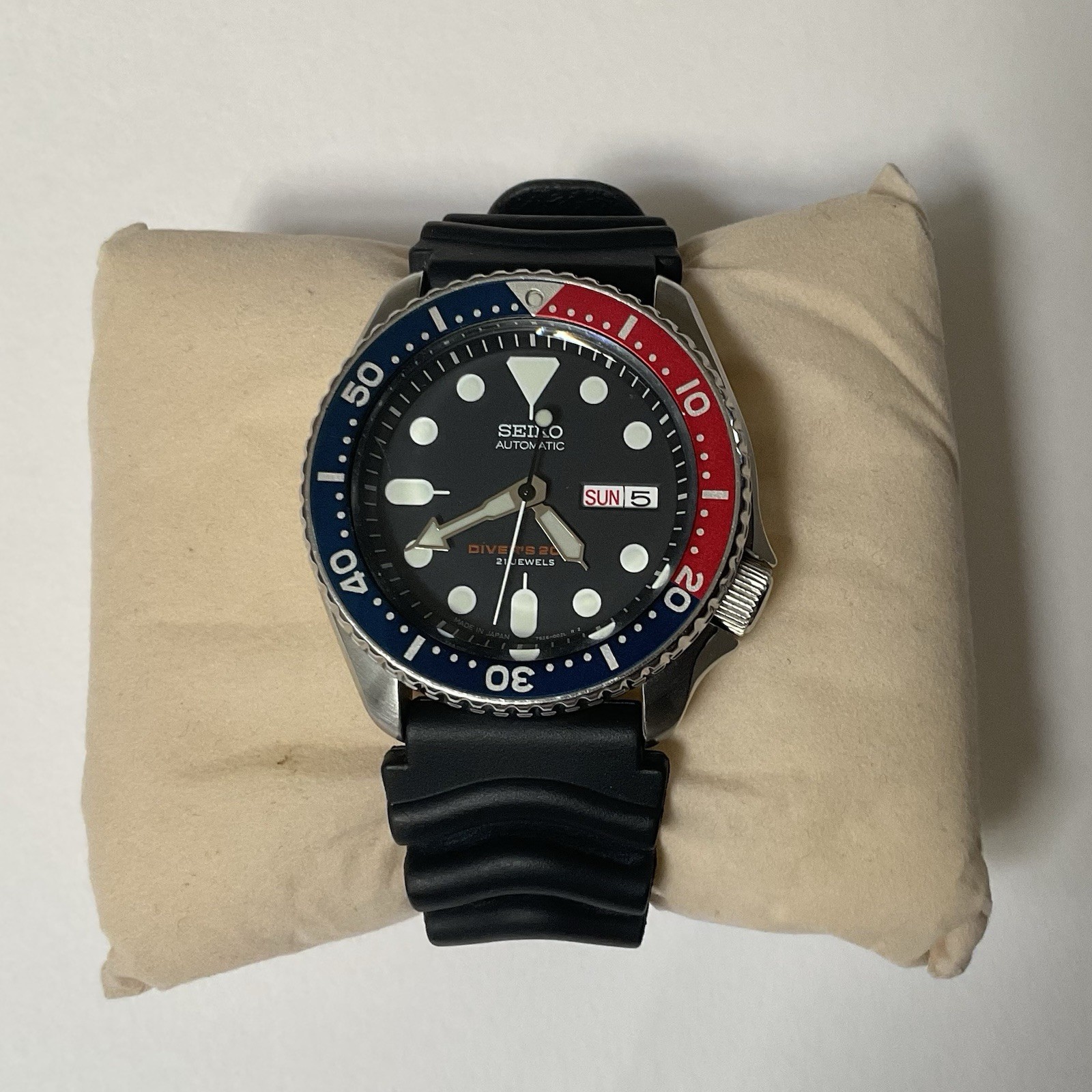 Seiko SKX009J Made in Japan Automatic Diver Box Tags Z22 Strap & Seiko Bracelet