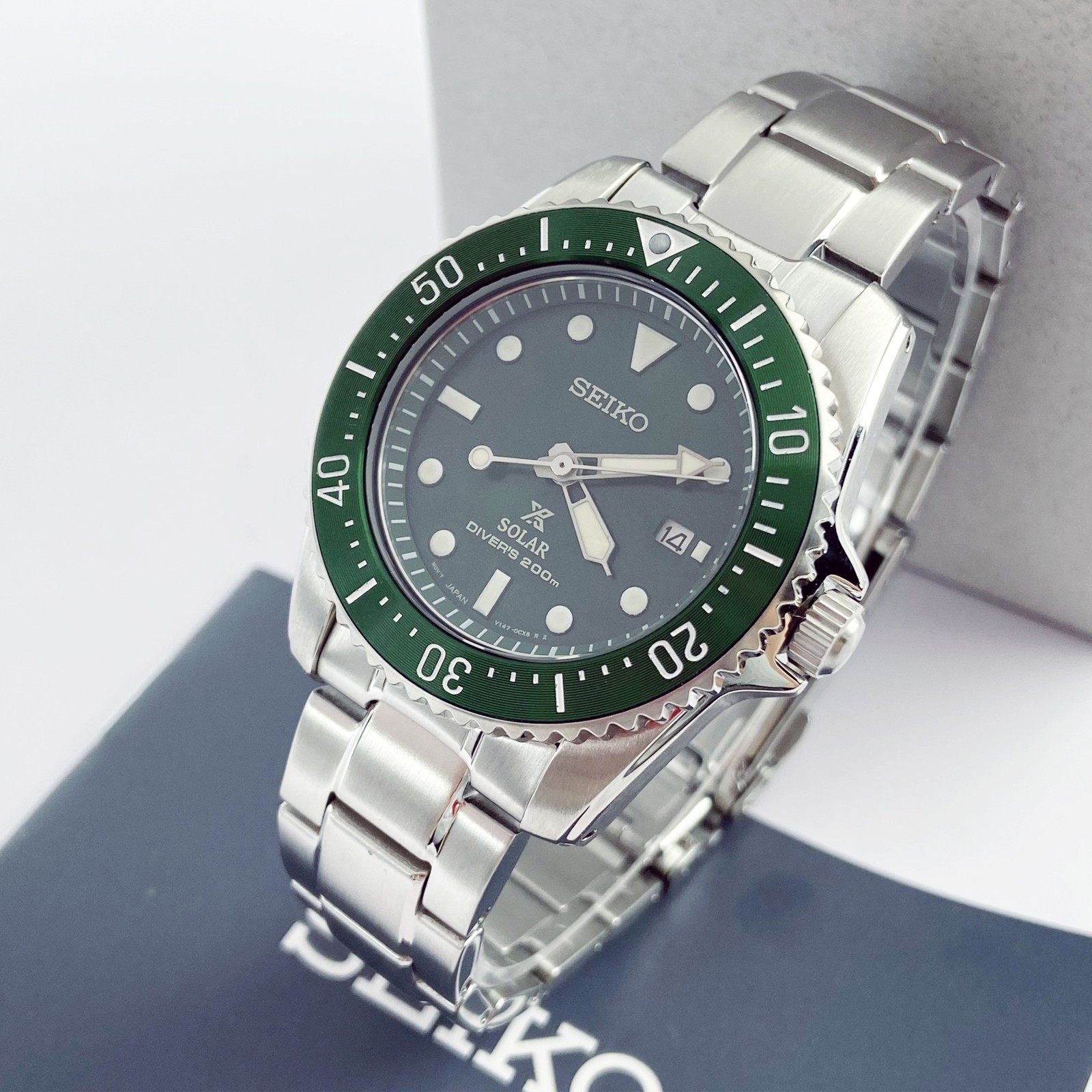 Seiko Prospex Sea Solar Power Green Dial Men Stainless Steel SNE583 Watch 38.5mm