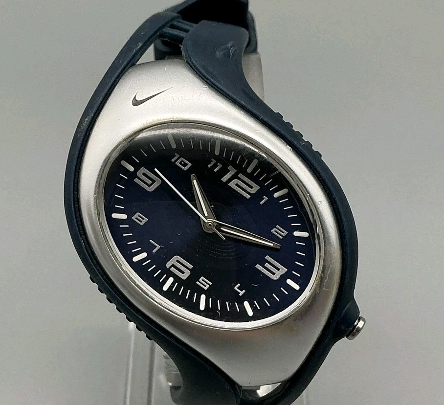 Nike Triax Mens Watch 30mm Silver Tone Blue Dial Sport WK0008 New Battery
