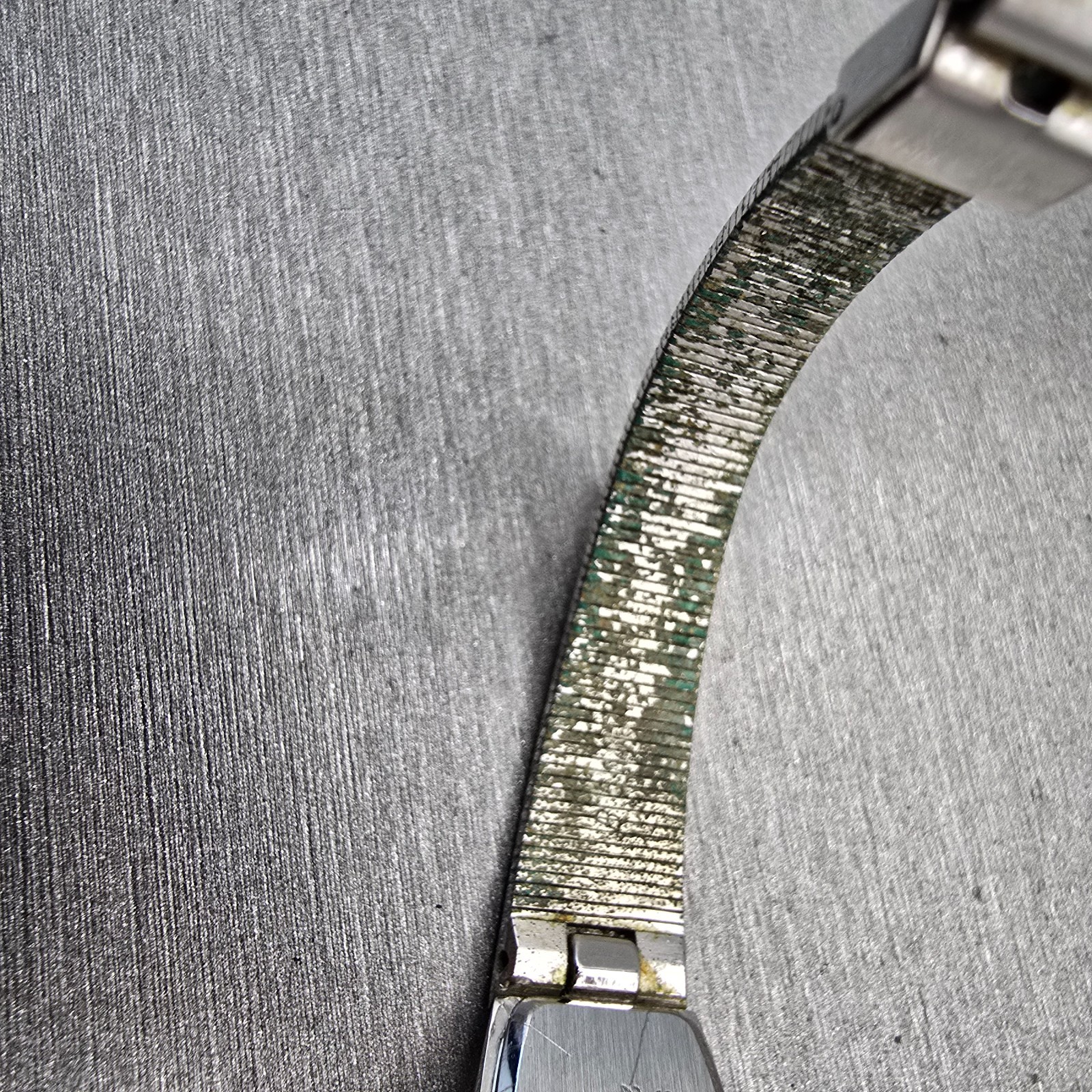 Seiko Watch Women 13mm Silver Dial Two Tone Rectangle 2E20-5139 New Battery VTG